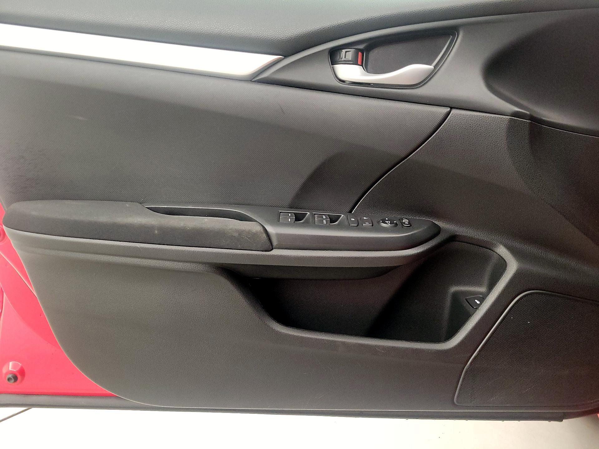 Thumbnail: 2017 Honda Civic - 12