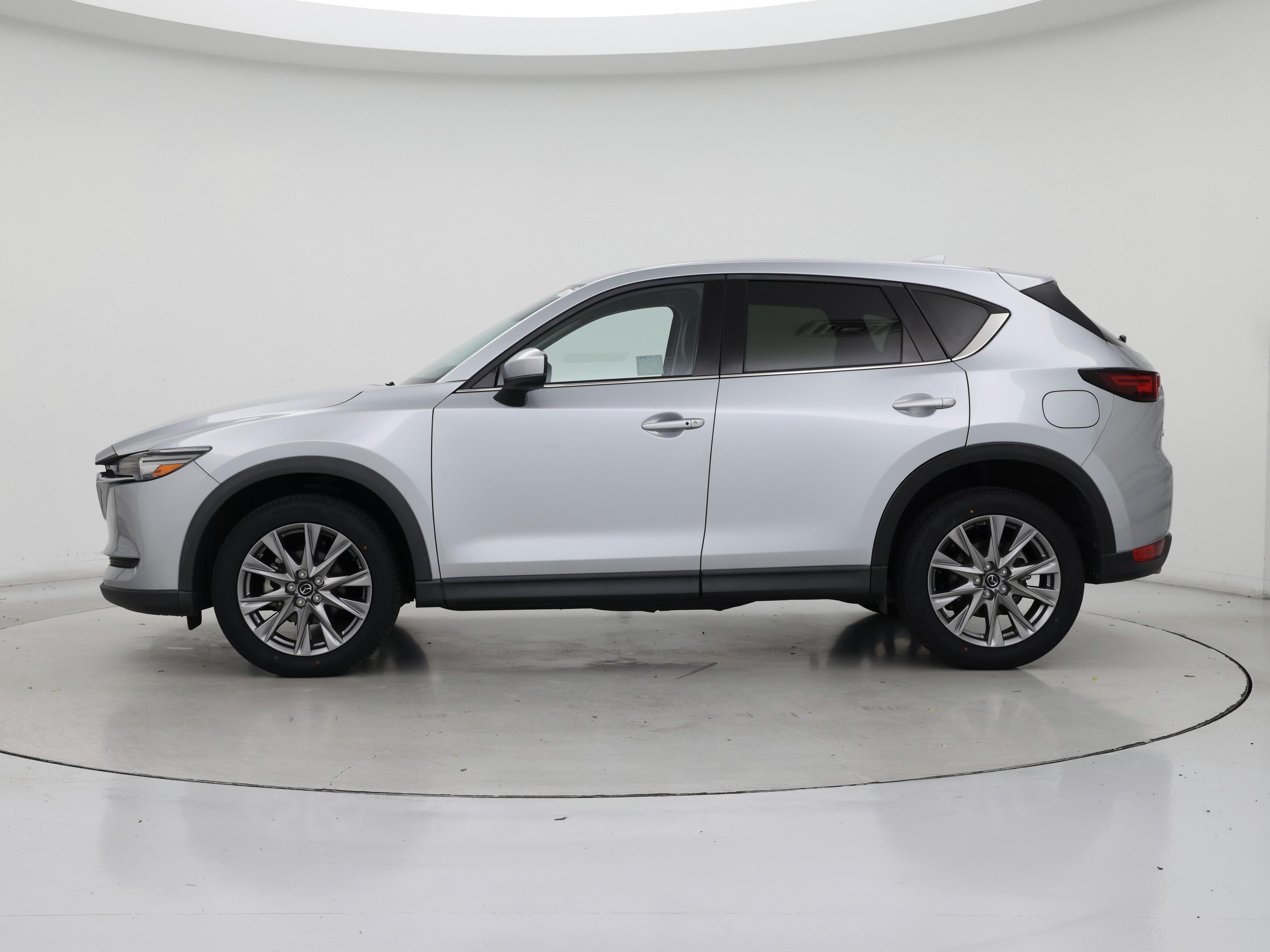 Thumbnail: 2021 Mazda CX-5 - 3