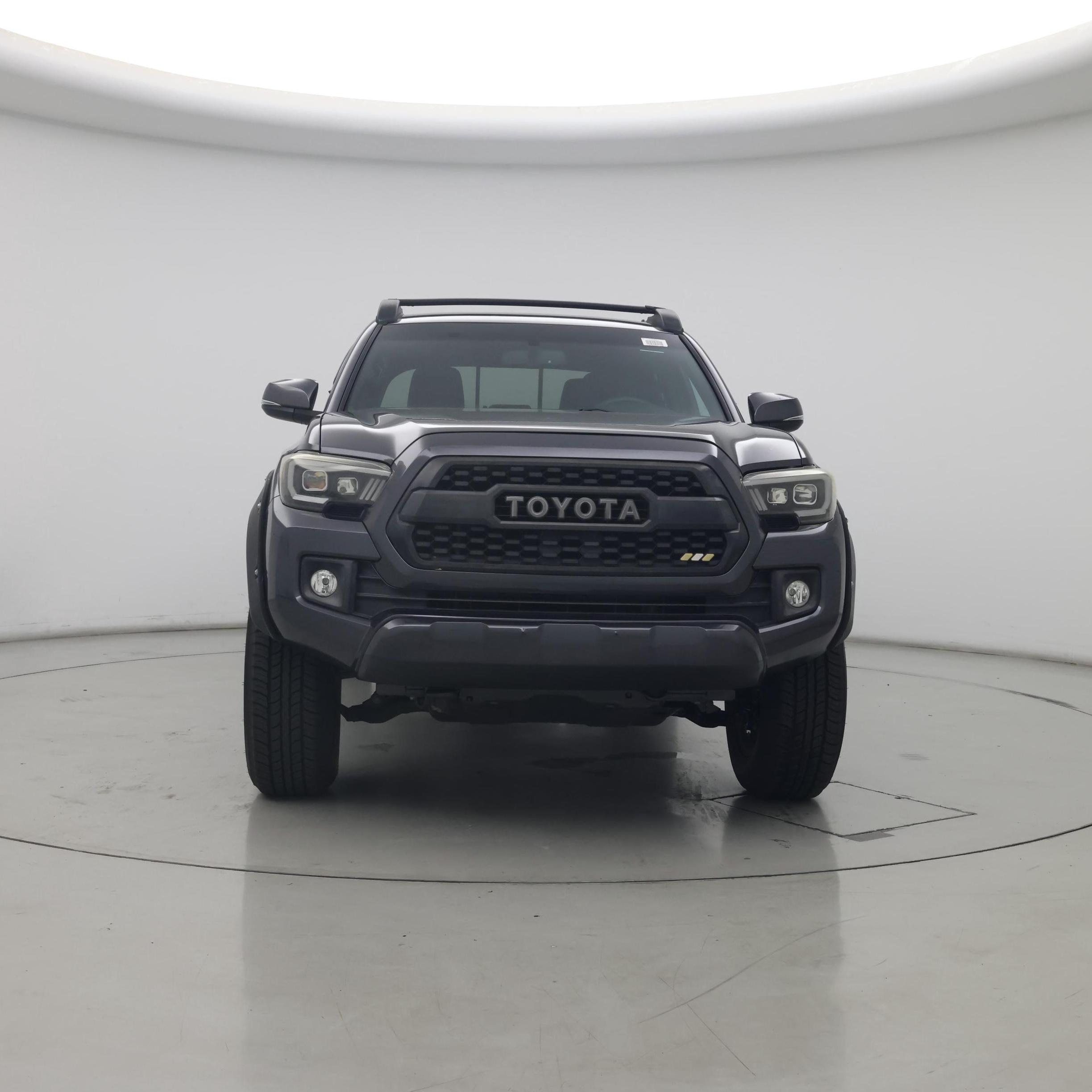 Thumbnail: 2017 Toyota Tacoma - 5