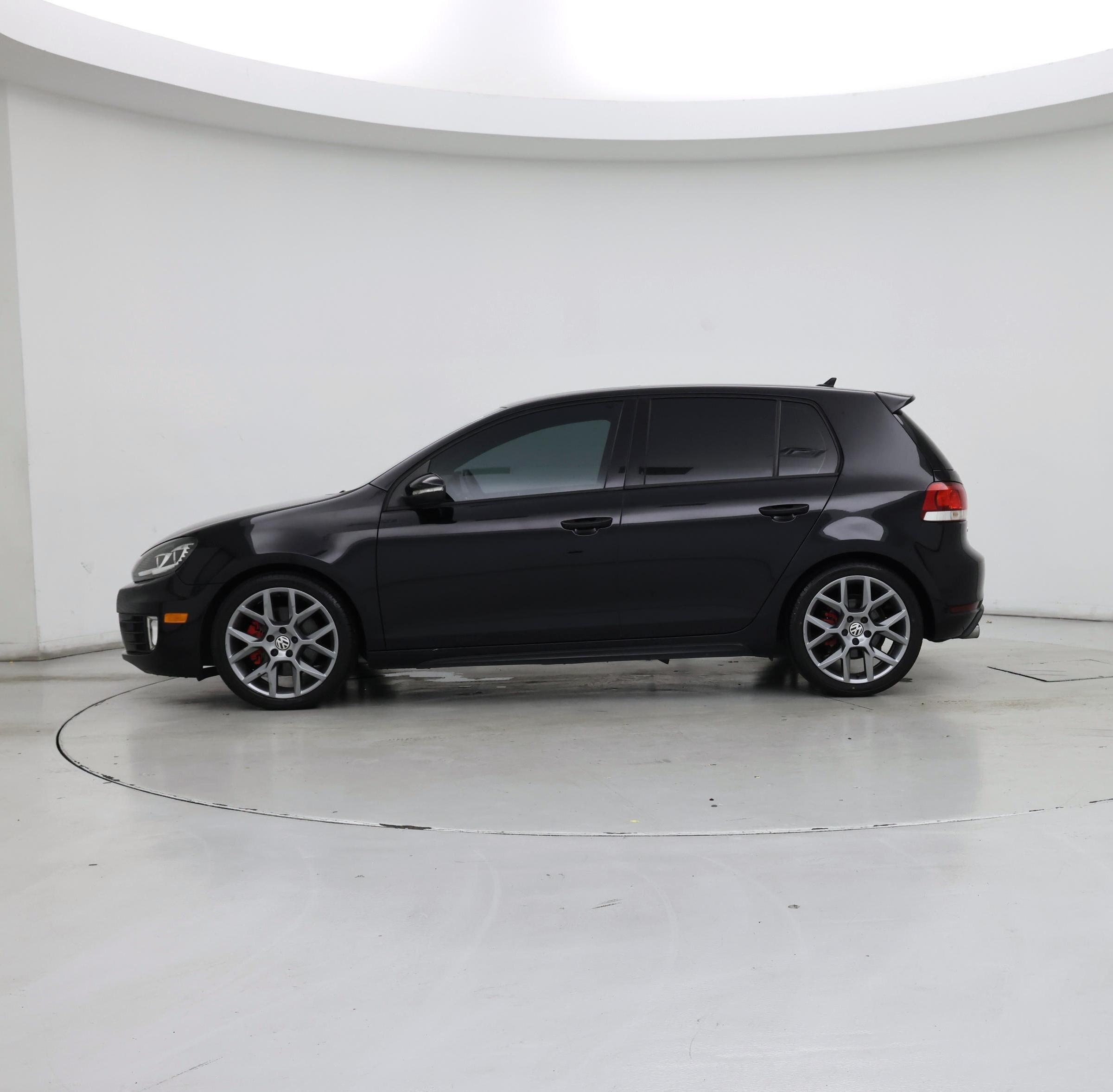 Thumbnail: 2014 Volkswagen Golf - 3