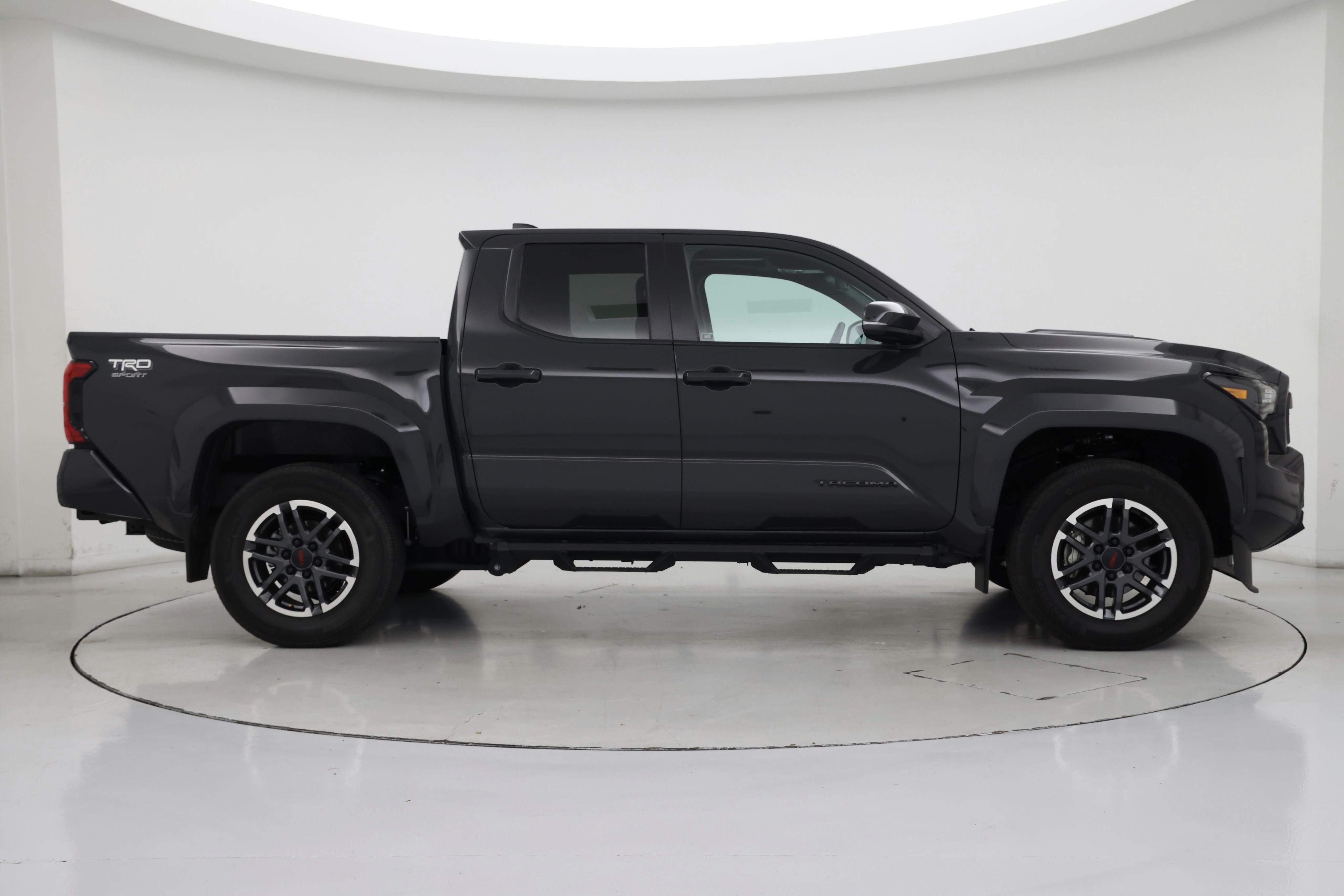 Thumbnail: 2024 Toyota Tacoma - 7