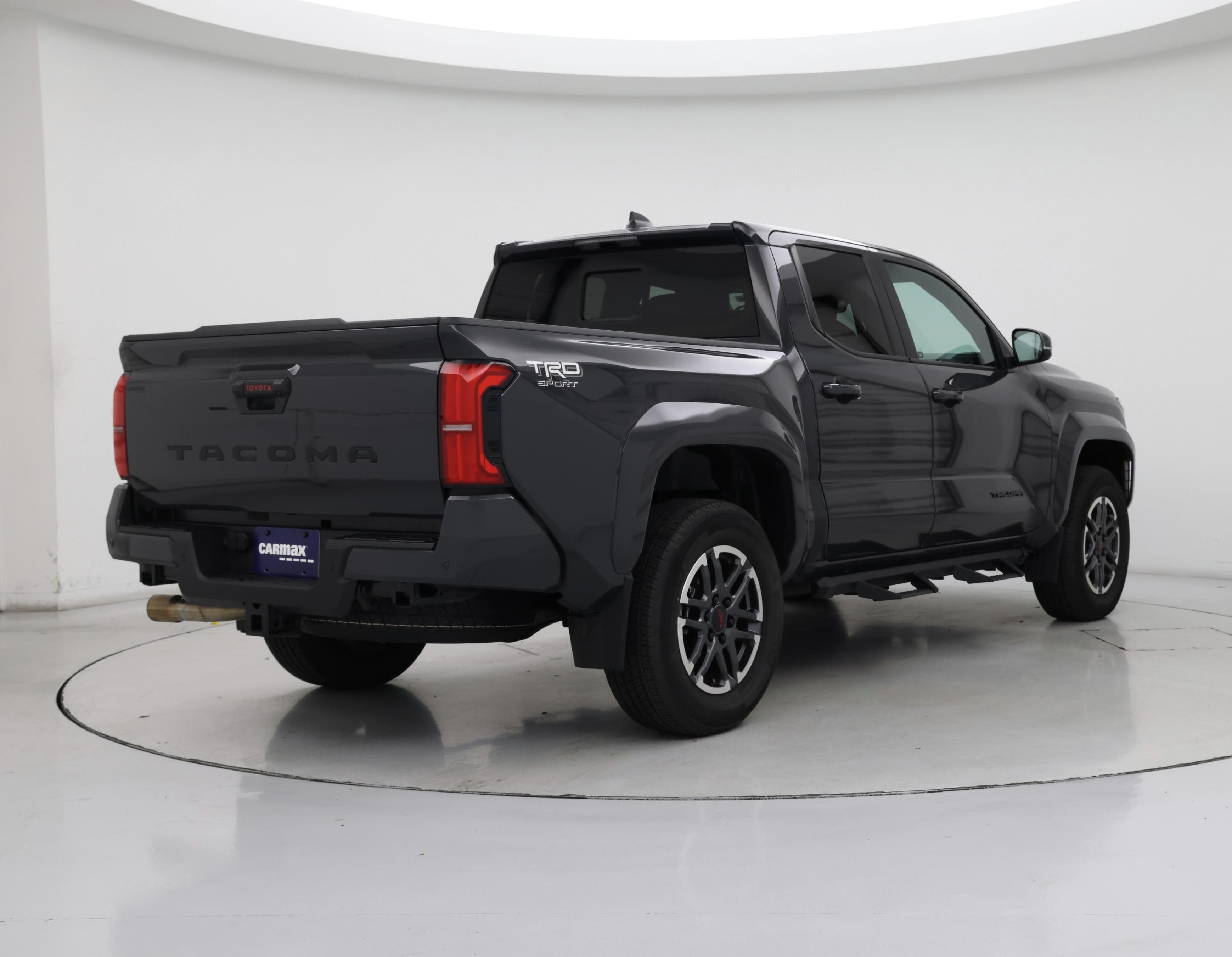 Thumbnail: 2024 Toyota Tacoma - 8