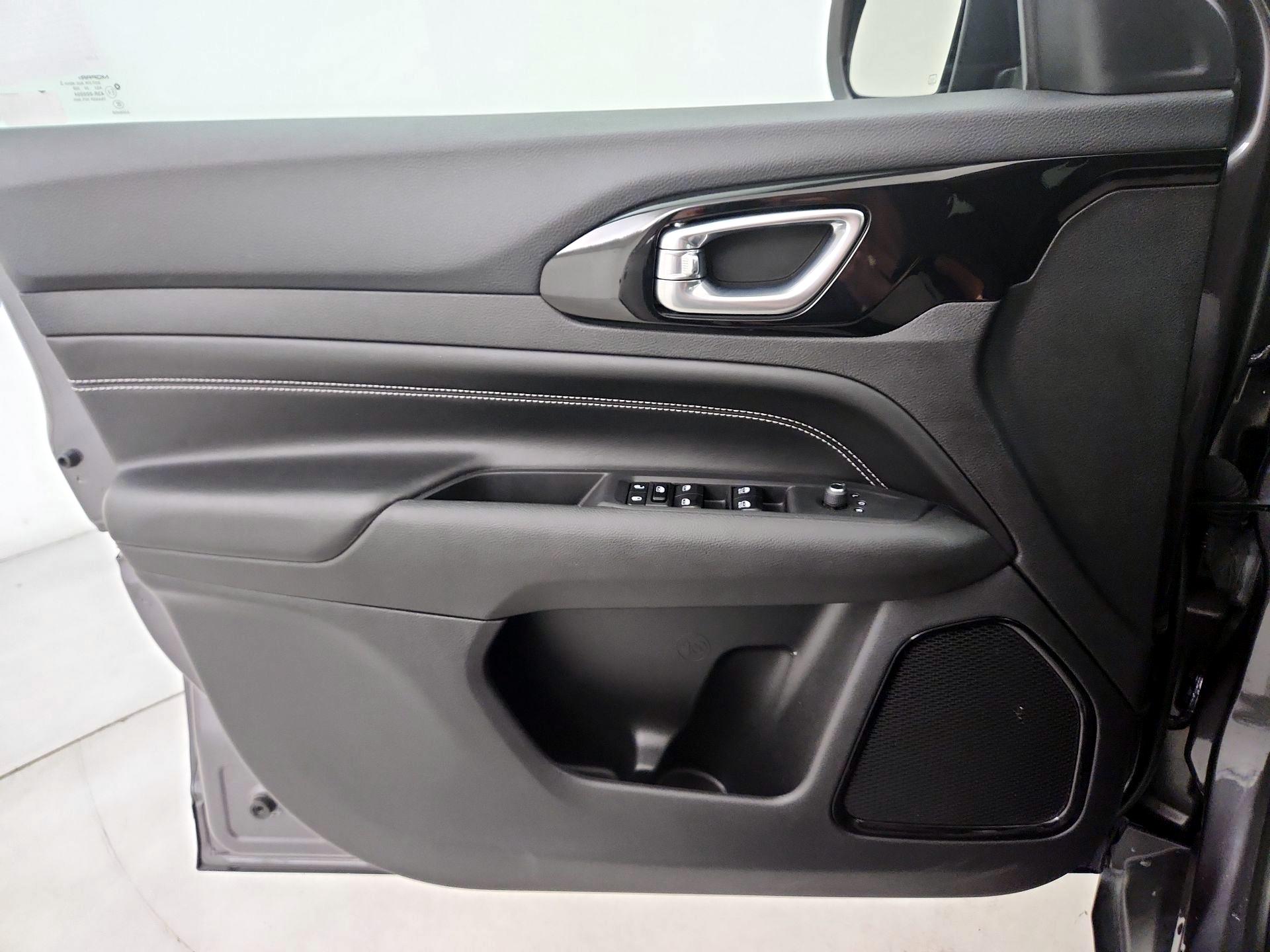 Thumbnail: 2024 Jeep Compass - 12