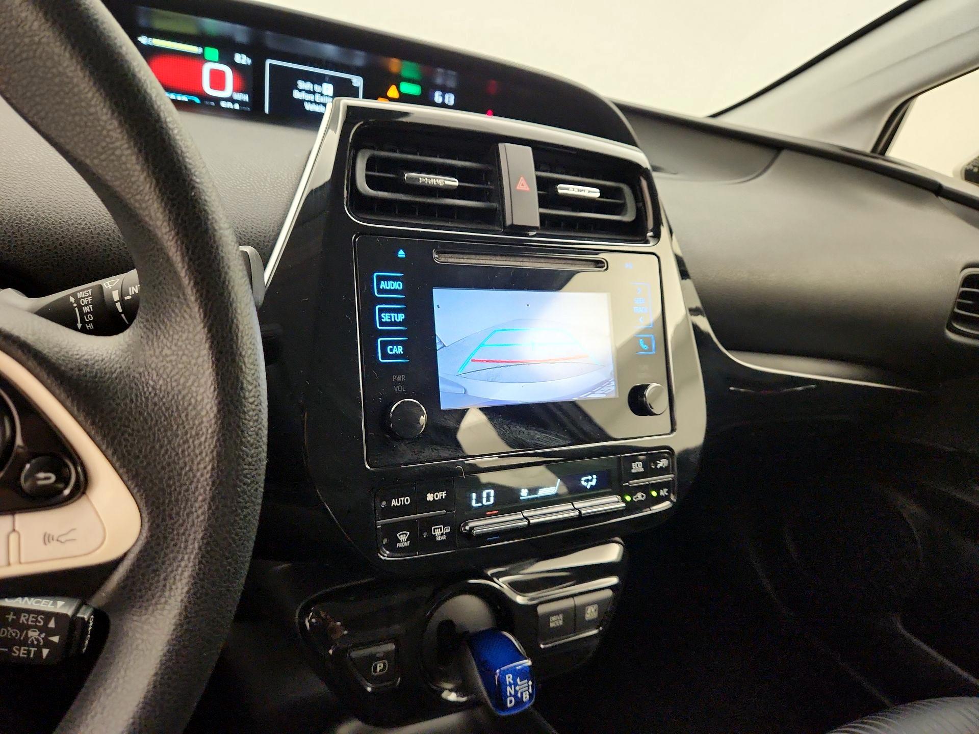 Thumbnail: 2017 Toyota Prius - 14