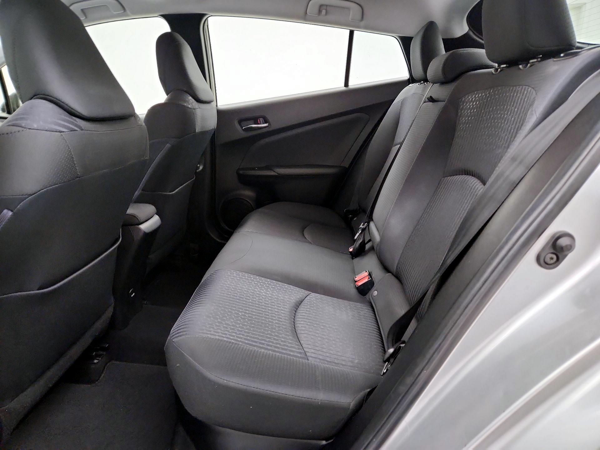 Thumbnail: 2017 Toyota Prius - 19