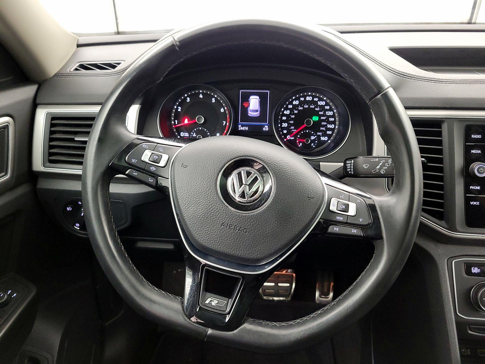 Thumbnail: 2019 Volkswagen Atlas - 10