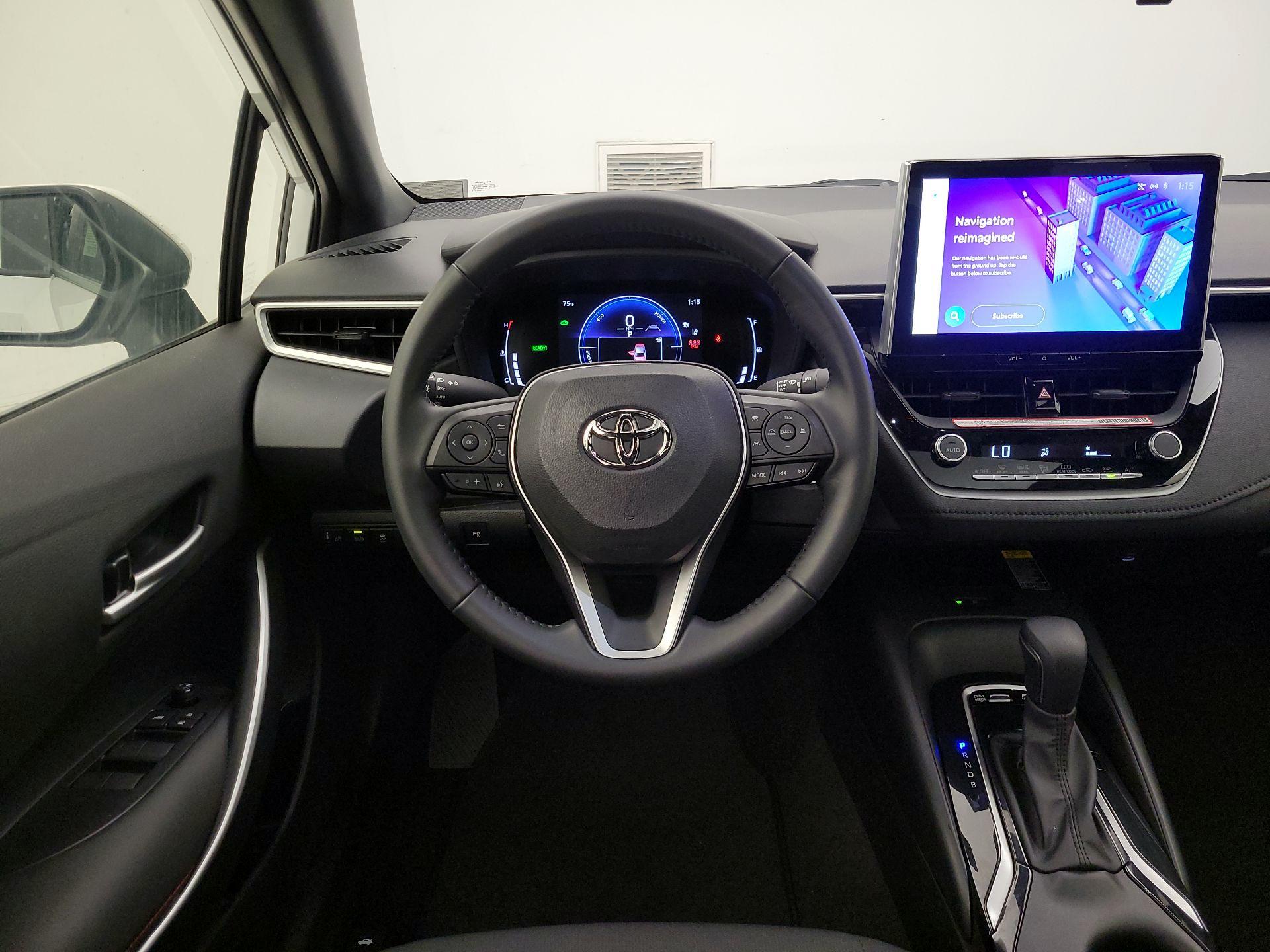 Thumbnail: 2025 Toyota Corolla - 10