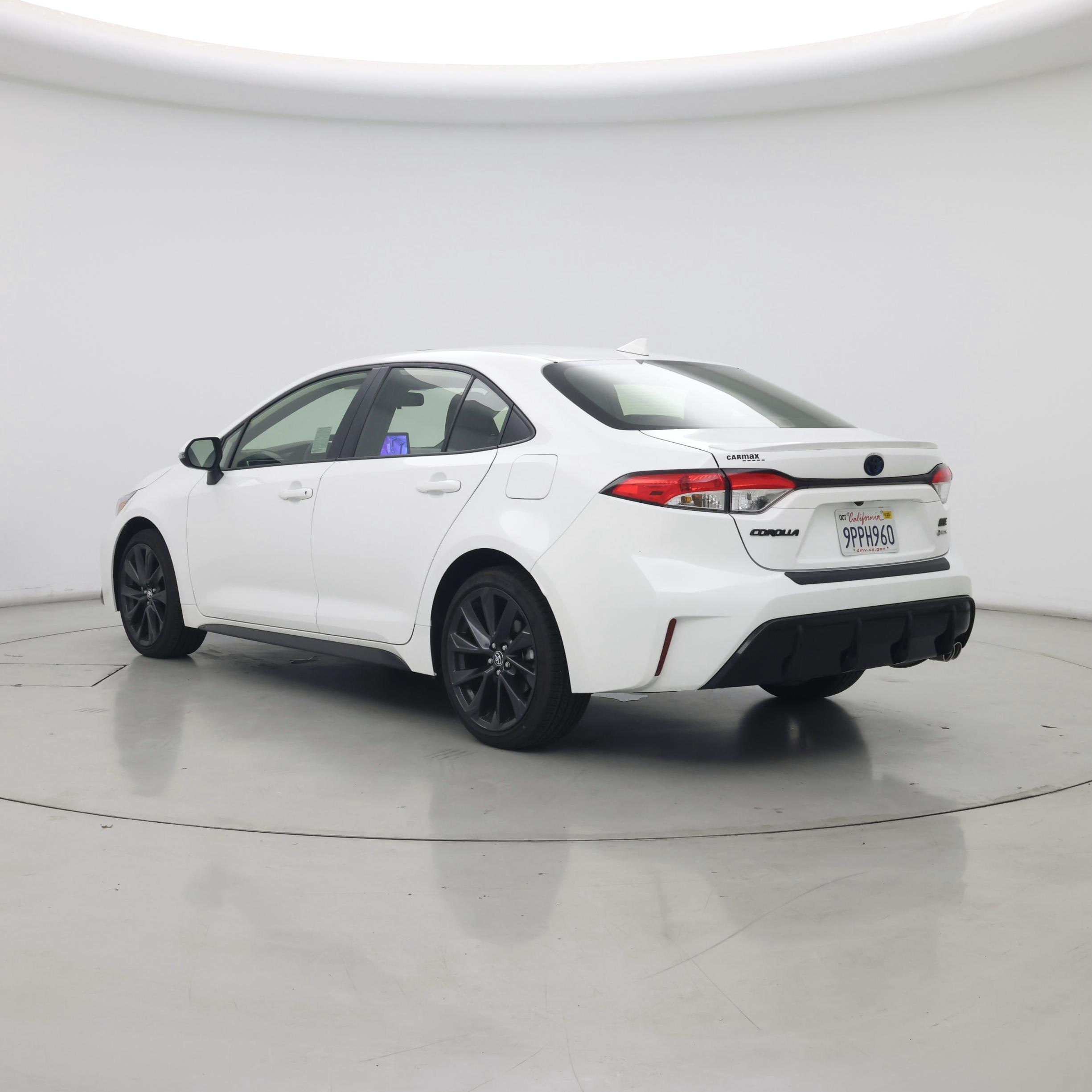 Thumbnail: 2025 Toyota Corolla - 2