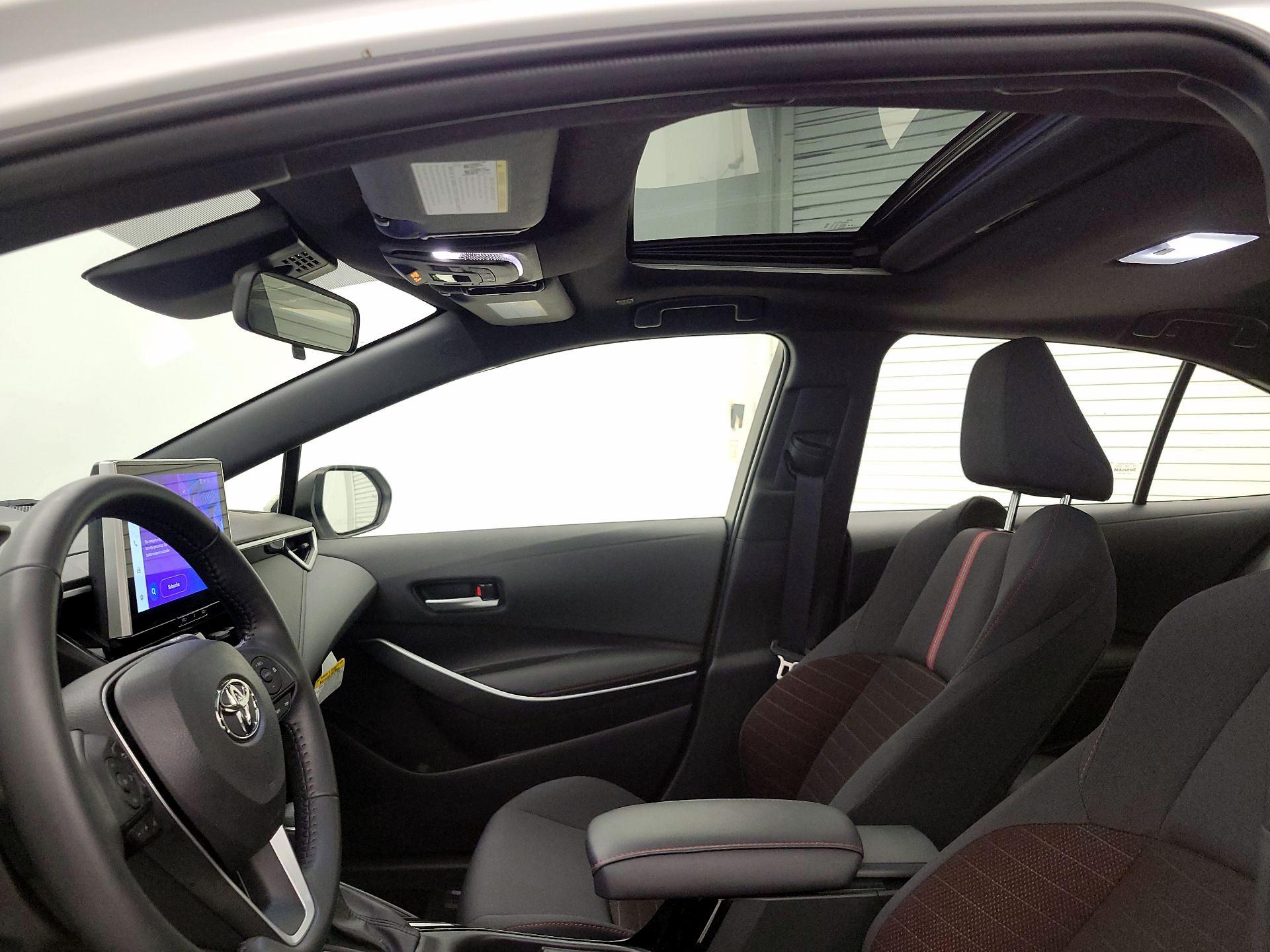 Thumbnail: 2025 Toyota Corolla - 19