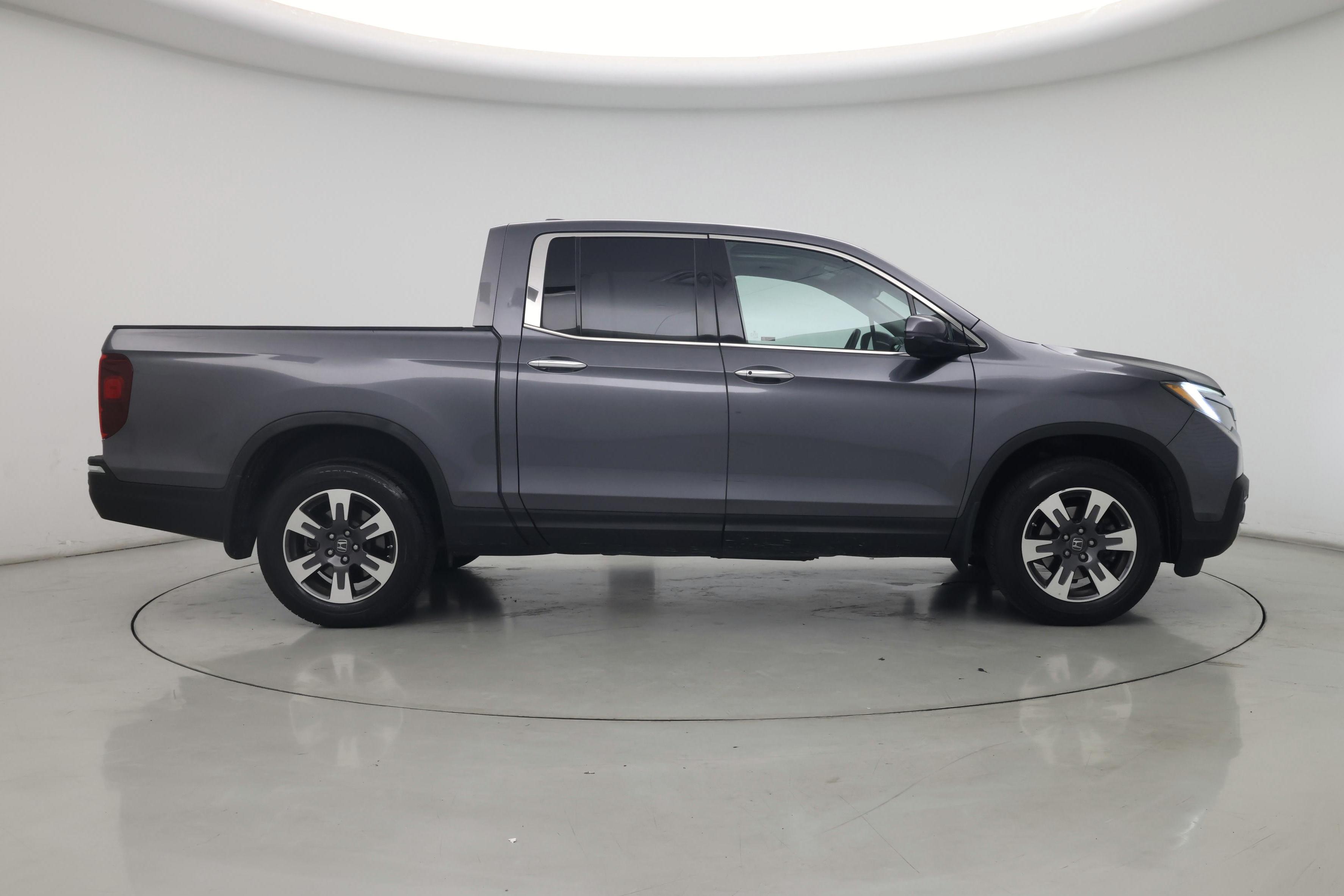 Thumbnail: 2017 Honda Ridgeline - 7