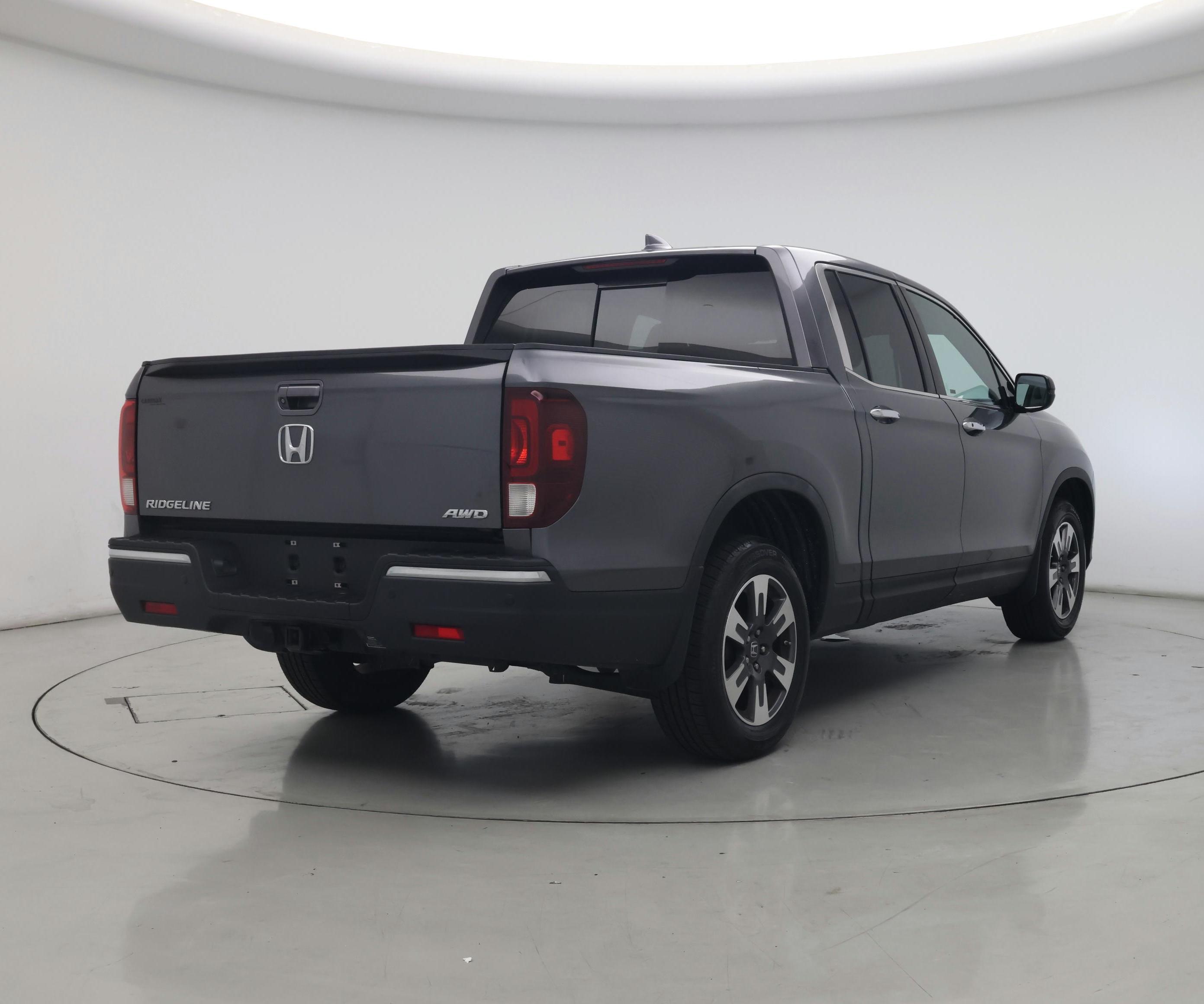 Thumbnail: 2017 Honda Ridgeline - 8