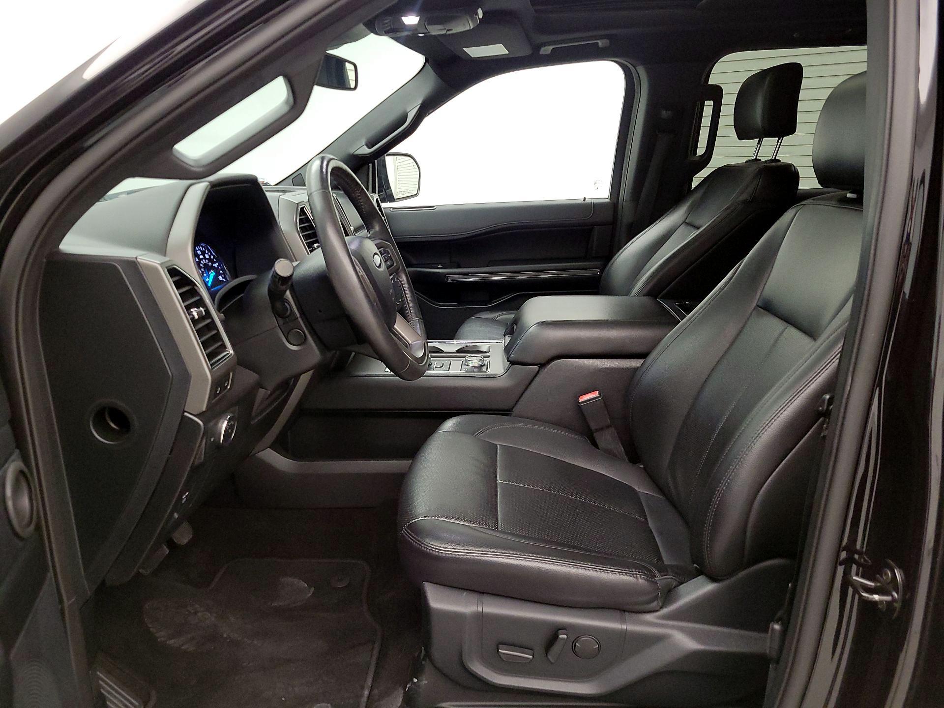 Thumbnail: 2020 Ford Expedition - 11
