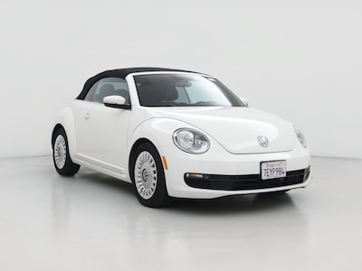 White 2014 Volkswagen Beetle 2.5