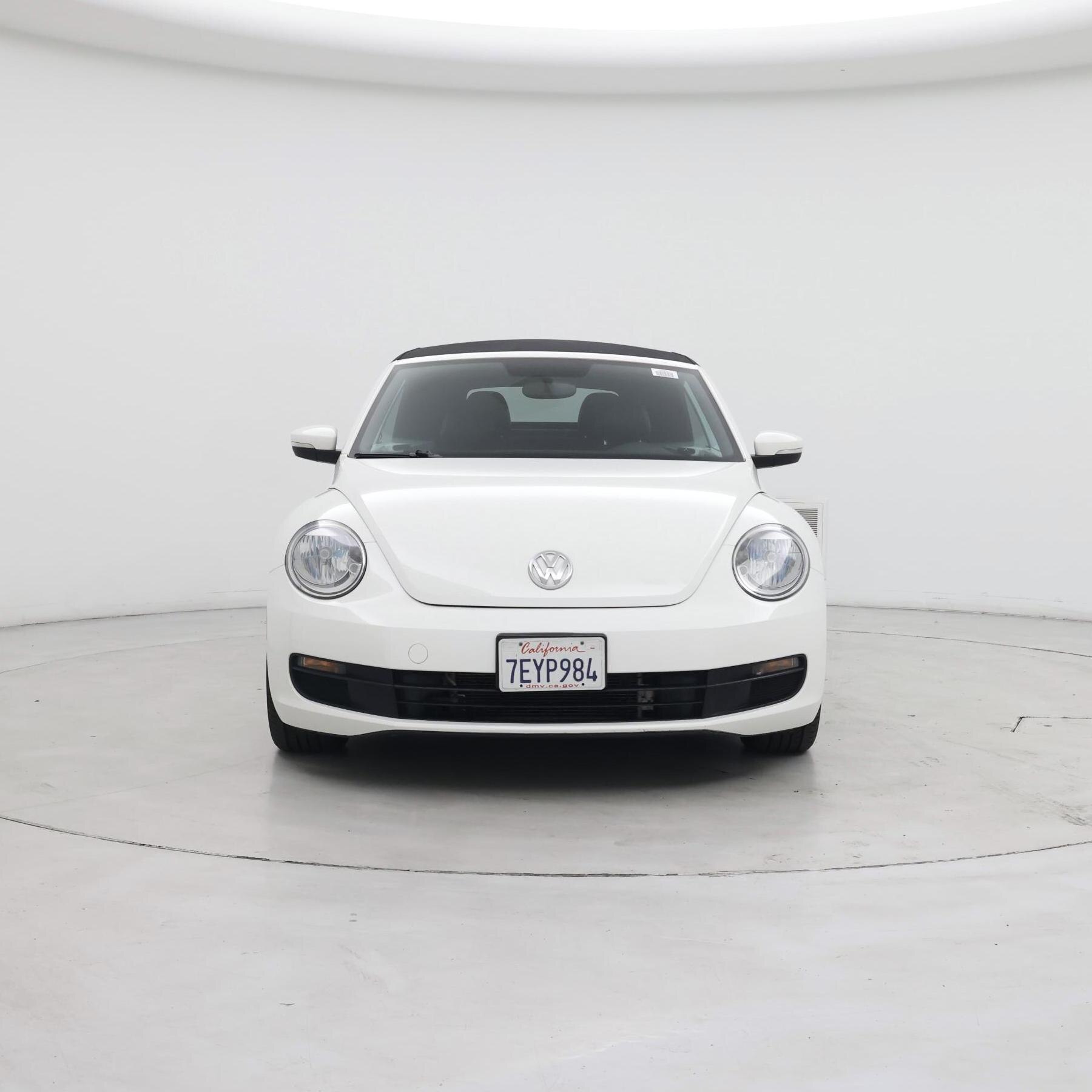 Thumbnail: 2014 Volkswagen Beetle - 5
