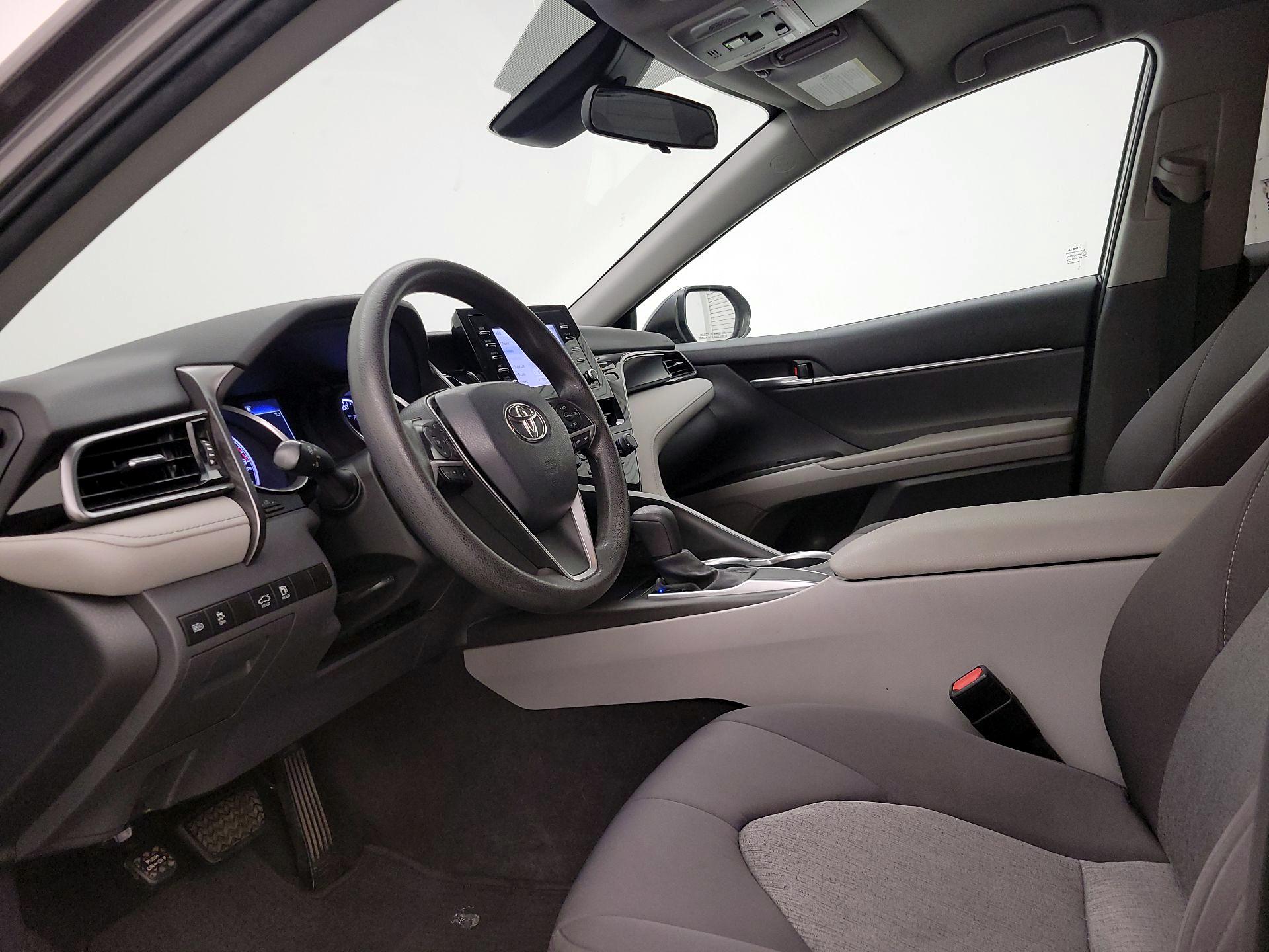 Thumbnail: 2021 Toyota Camry - 11