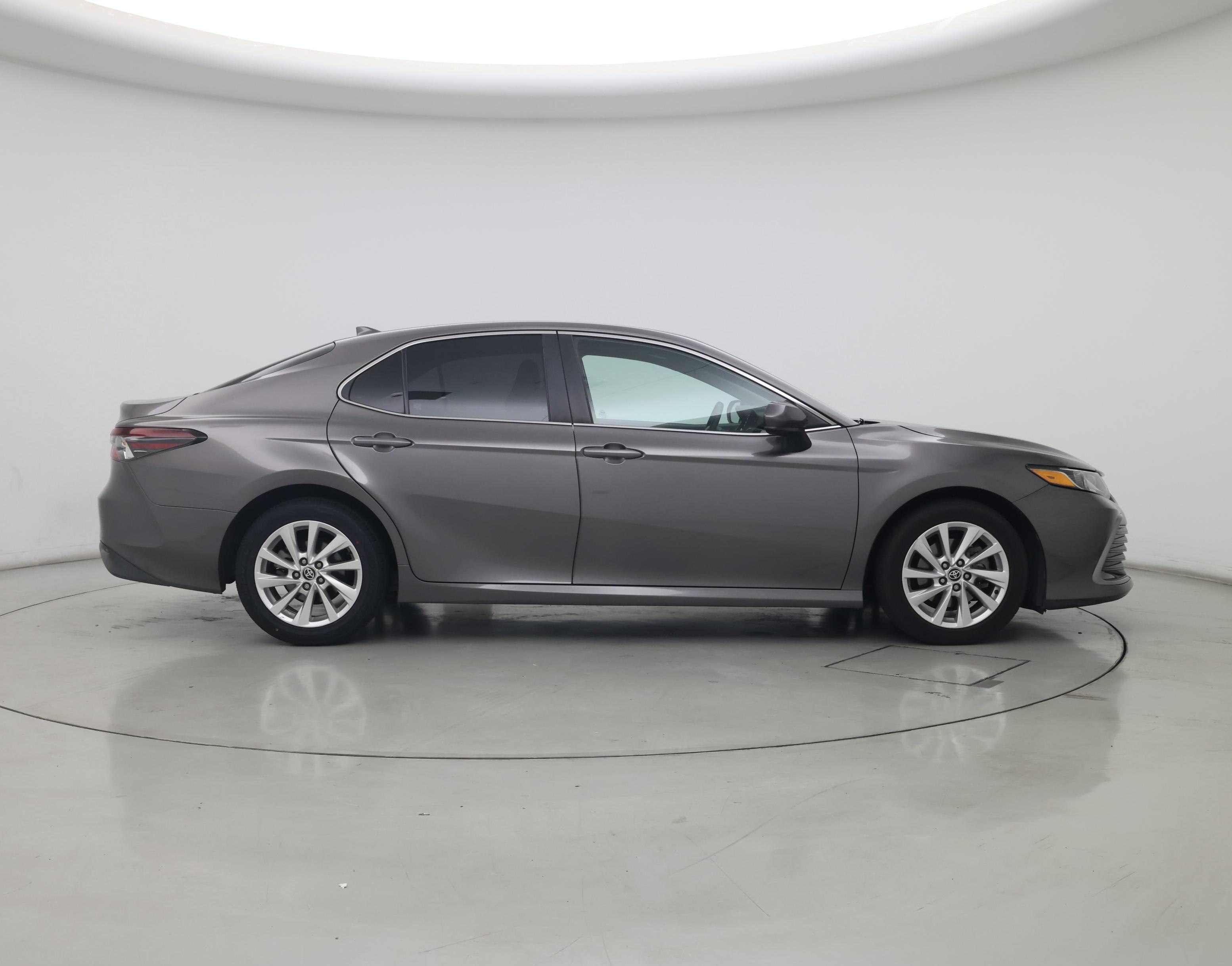 Thumbnail: 2021 Toyota Camry - 7