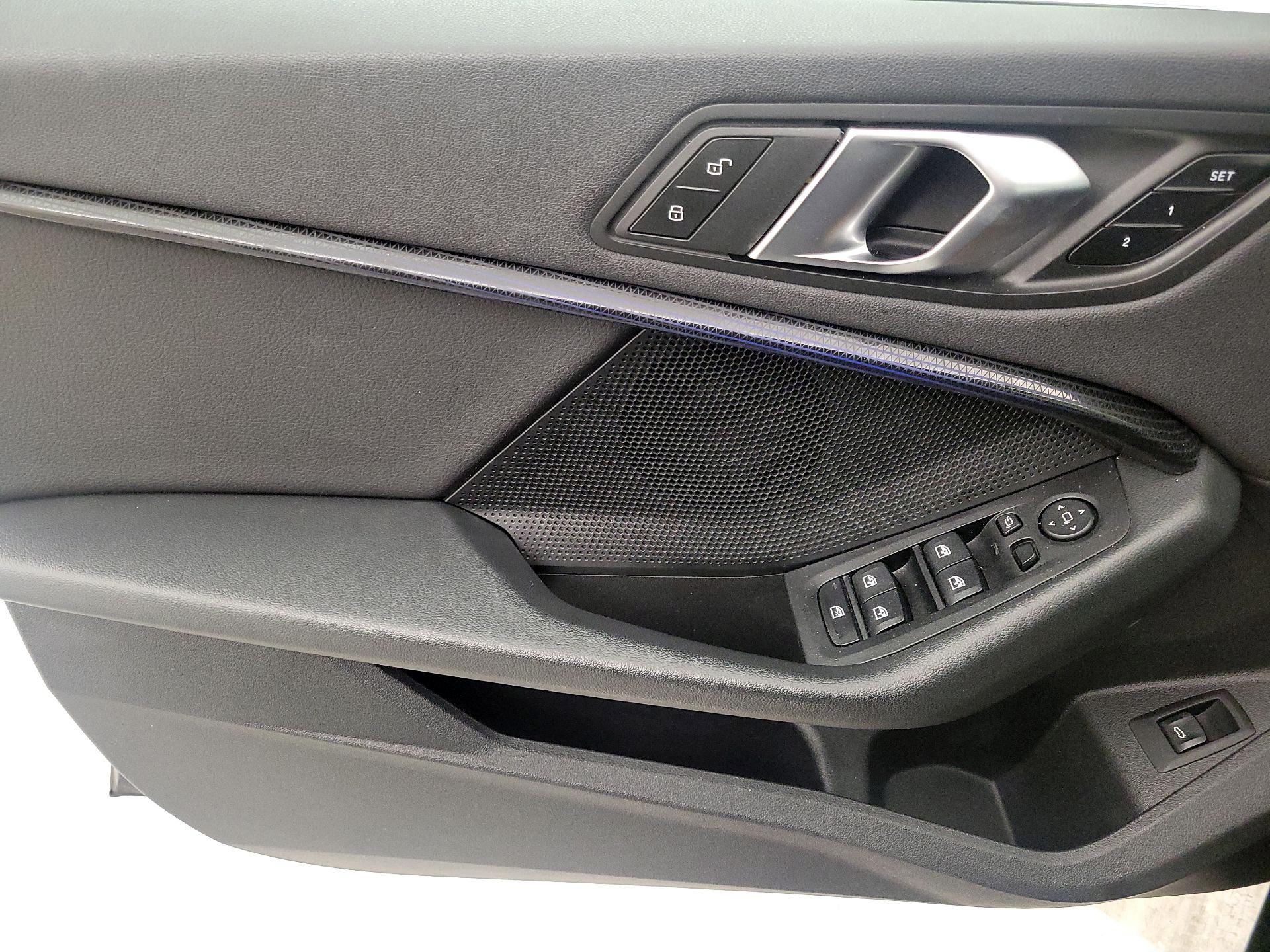 Thumbnail: 2024 BMW 2 Series - 12