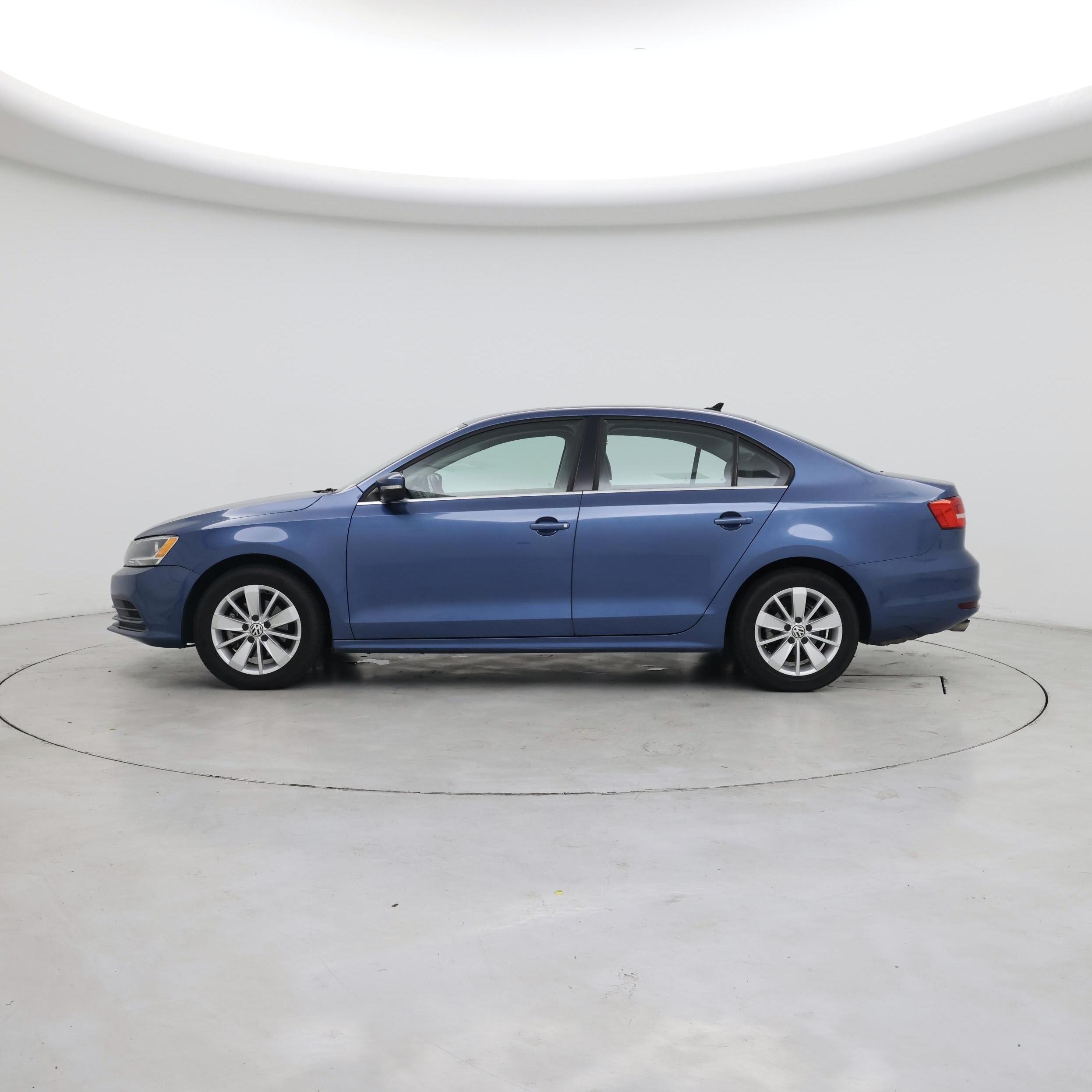 Thumbnail: 2015 Volkswagen Jetta - 3