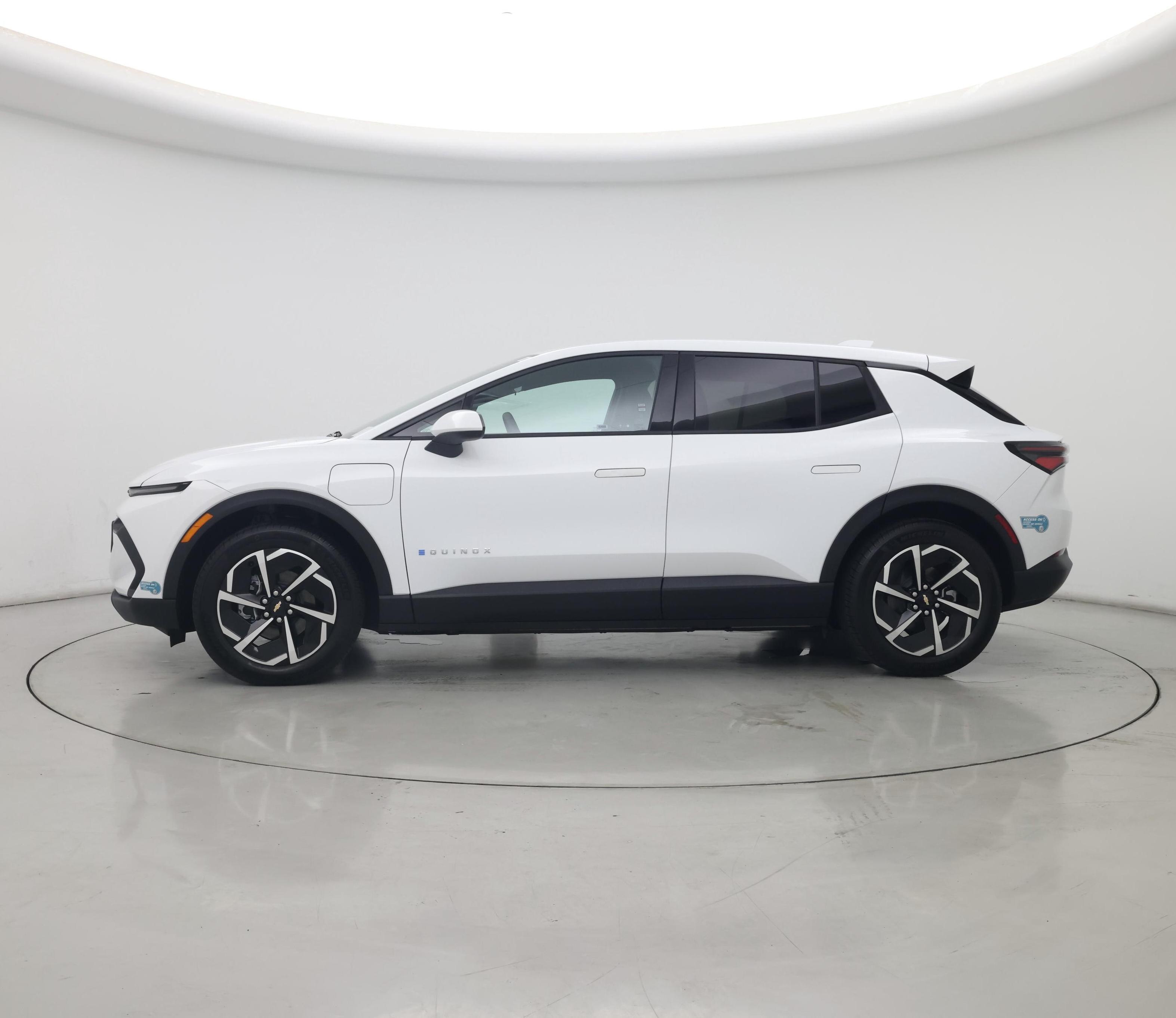 Thumbnail: 2025 Chevrolet Equinox - 3