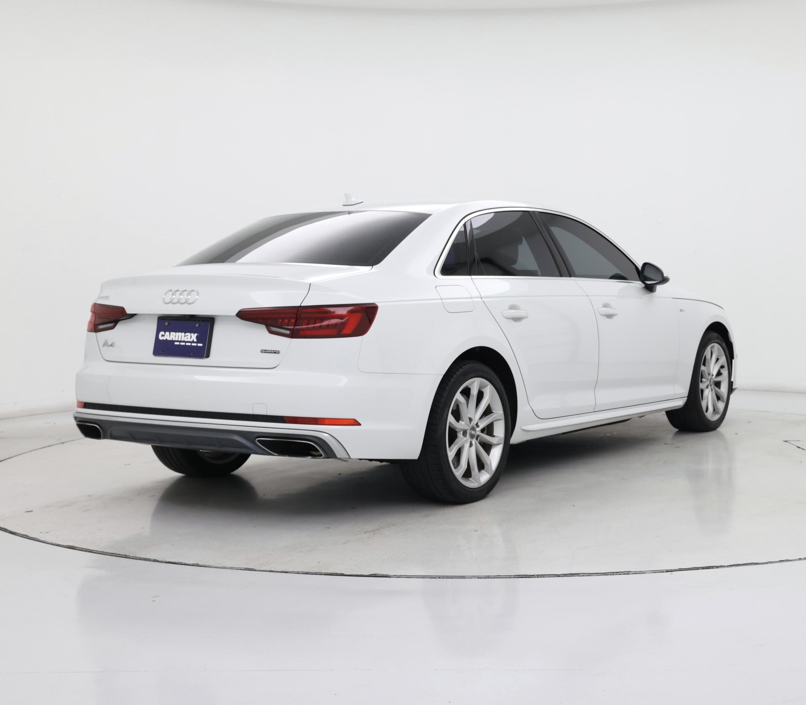 Thumbnail: 2019 Audi A4 - 8