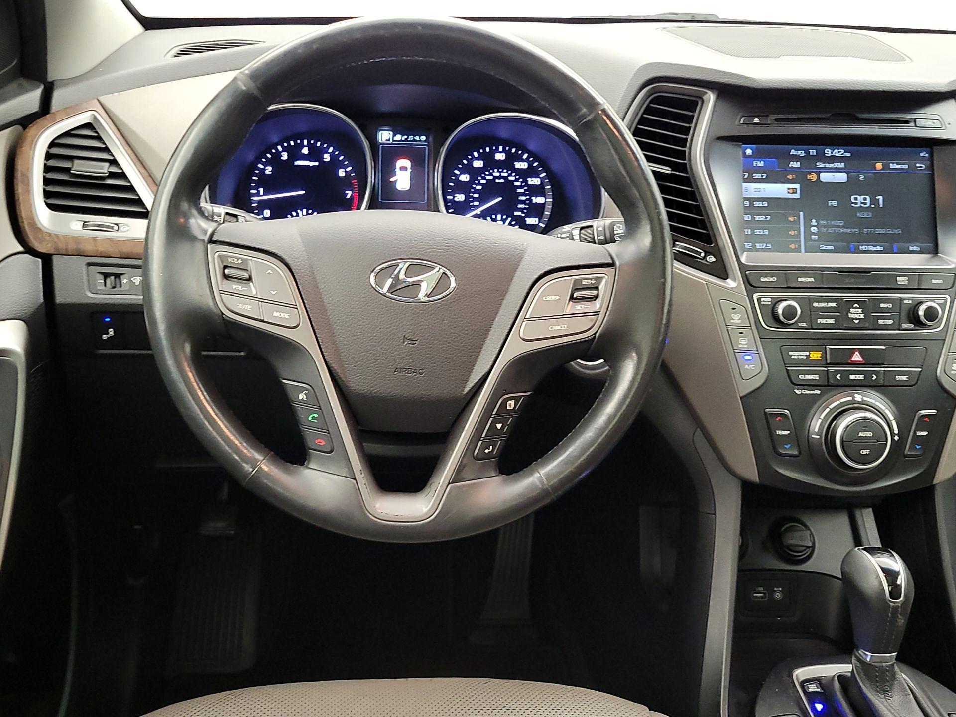 Thumbnail: 2018 Hyundai Santa Fe - 10