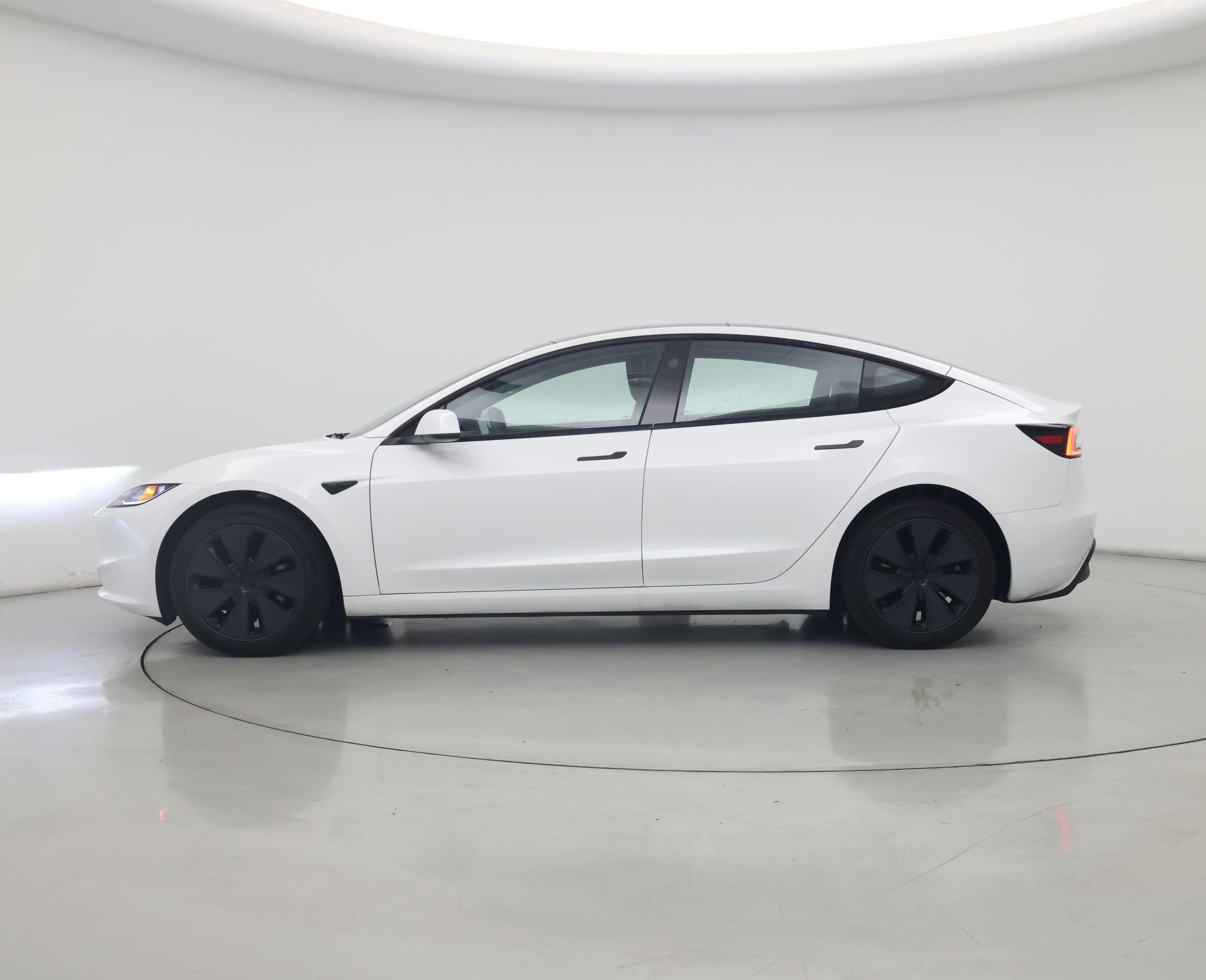 Thumbnail: 2025 Tesla Model 3 - 3