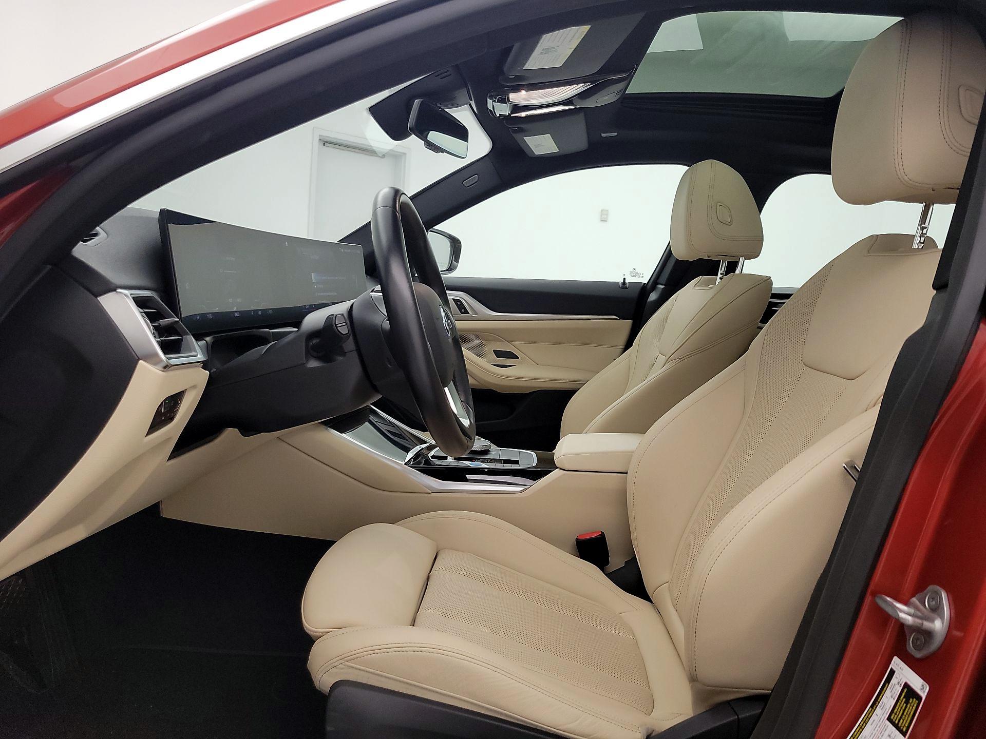 Thumbnail: 2023 BMW i4 - 11