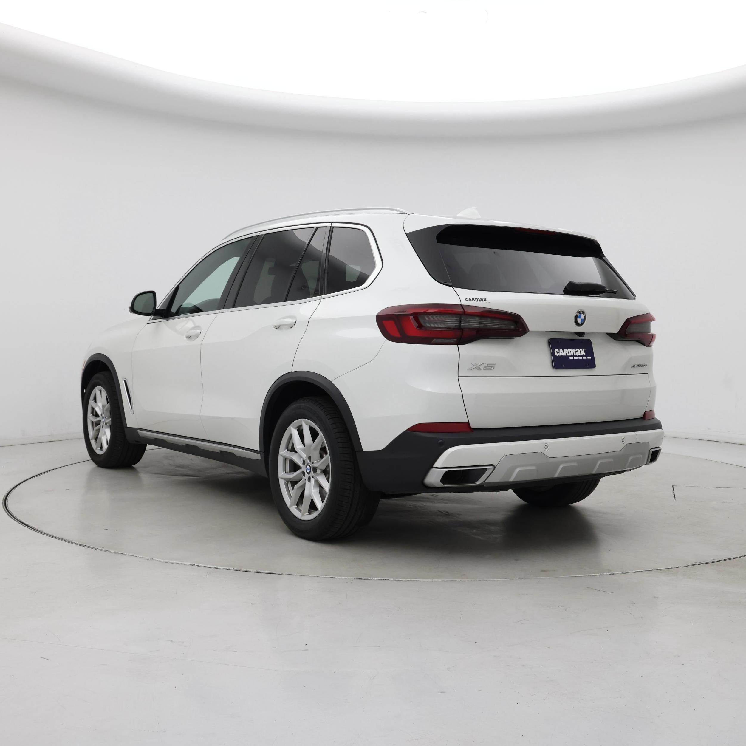 Thumbnail: 2022 BMW X5 - 2