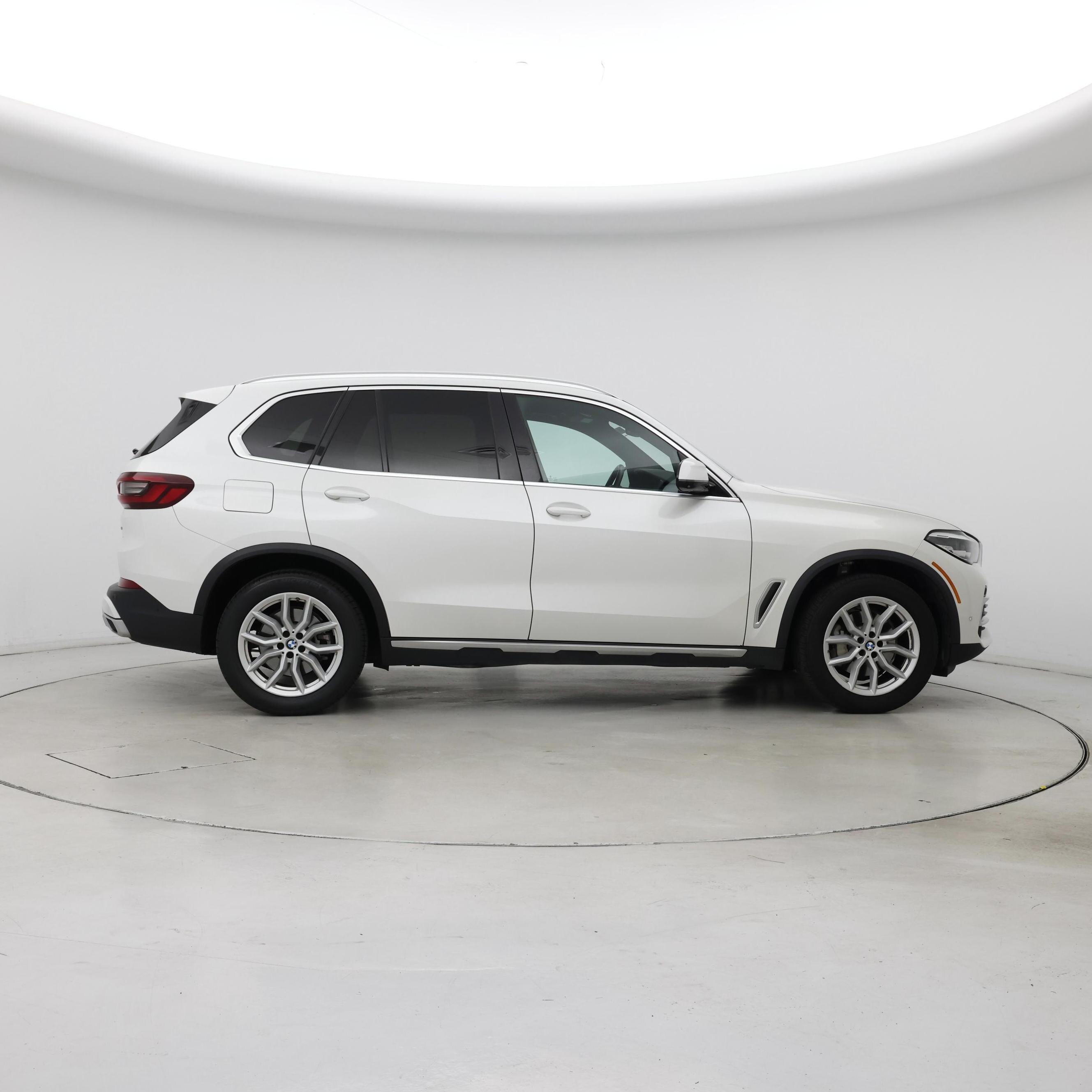 Thumbnail: 2022 BMW X5 - 7