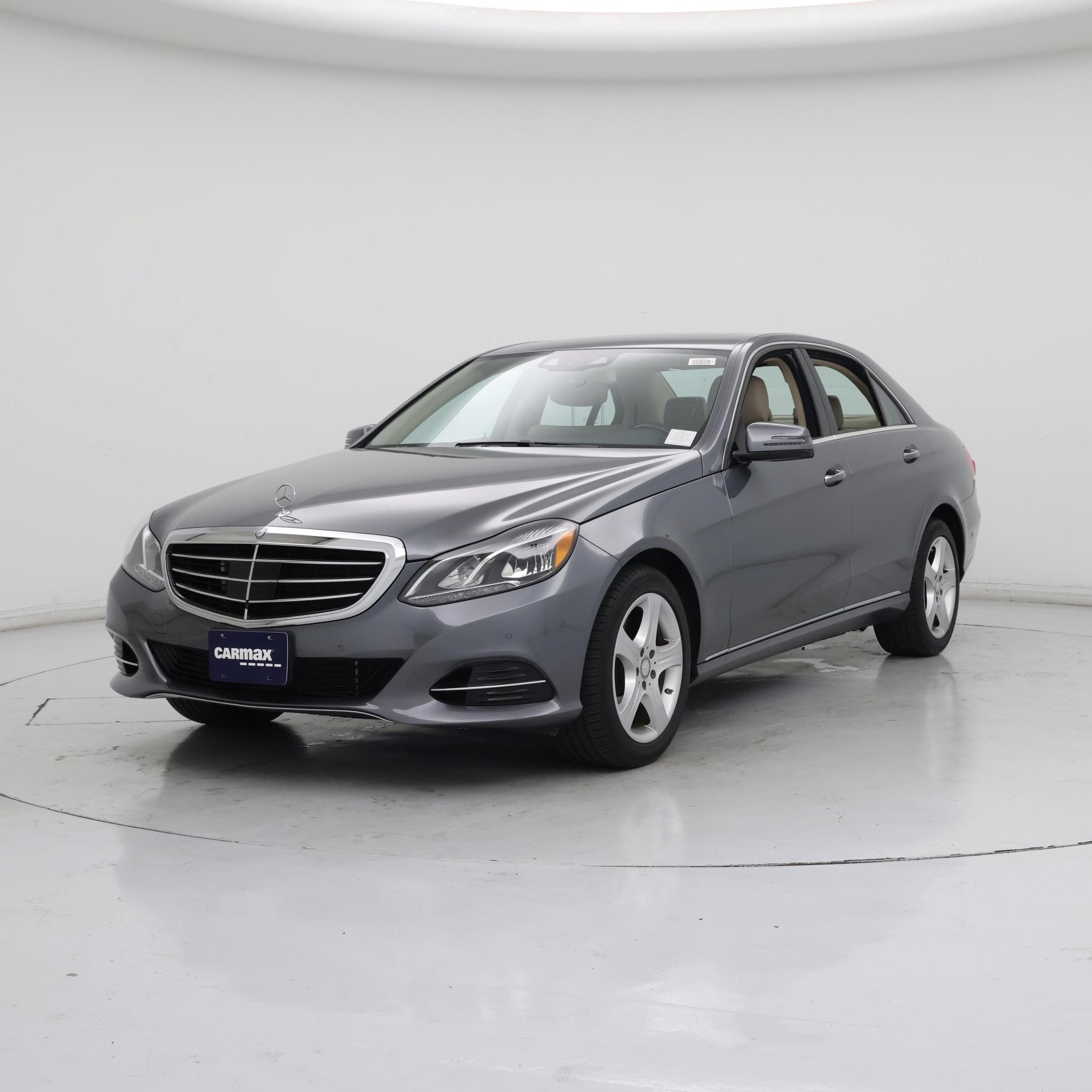 Thumbnail: 2016 Mercedes-Benz E-Class - 4