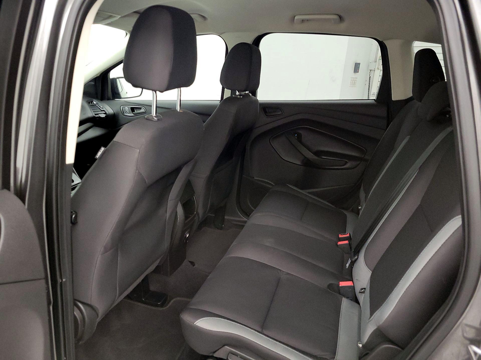 Thumbnail: 2016 Ford Escape - 19