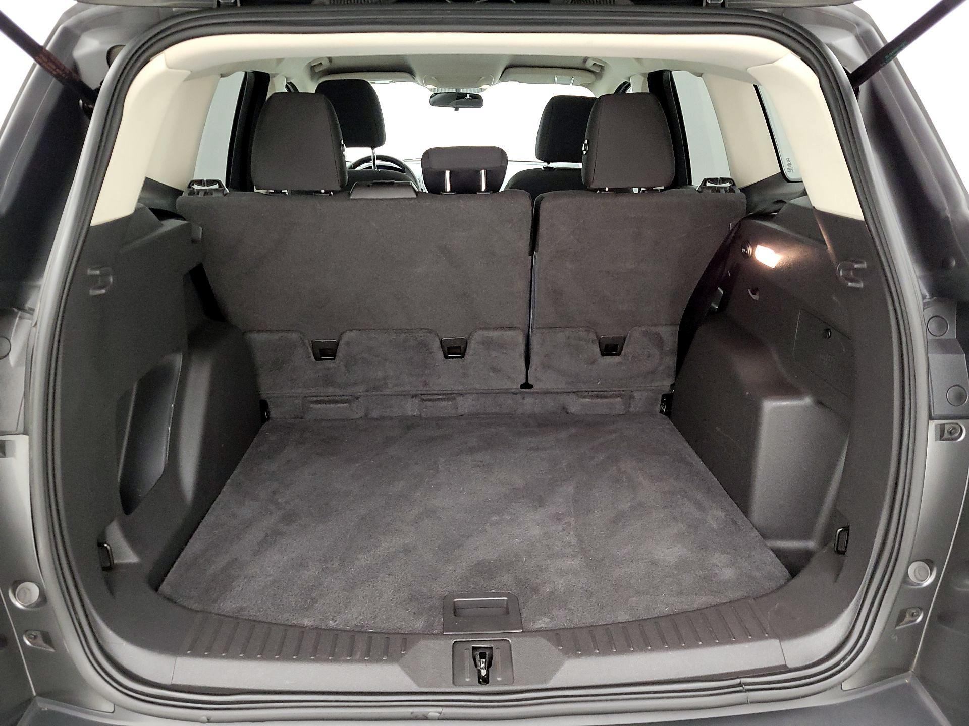 Thumbnail: 2016 Ford Escape - 20