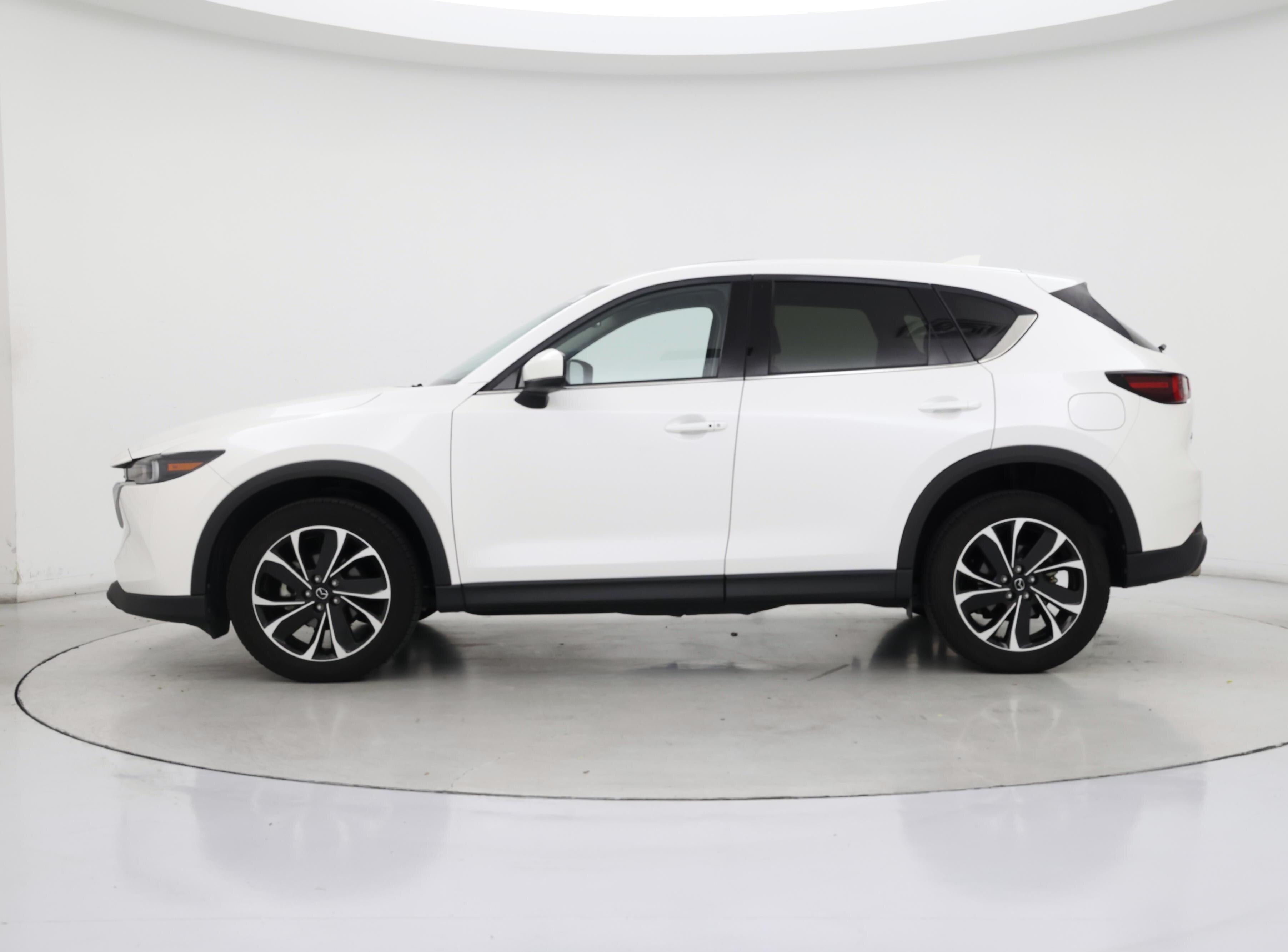 Thumbnail: 2022 Mazda CX-5 - 3