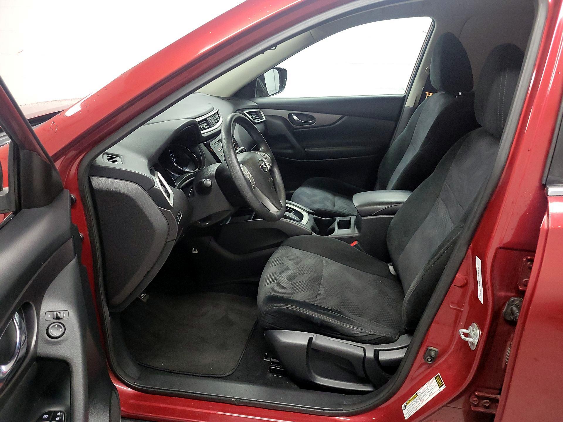 Thumbnail: 2016 Nissan Rogue - 11