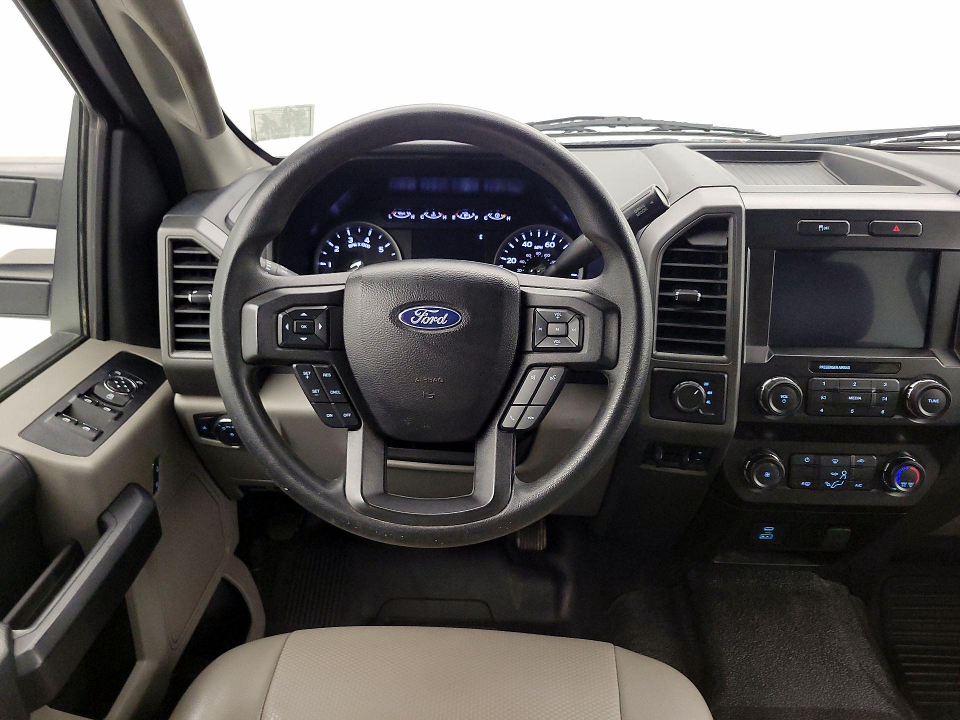Thumbnail: 2021 Ford F-250 - 10