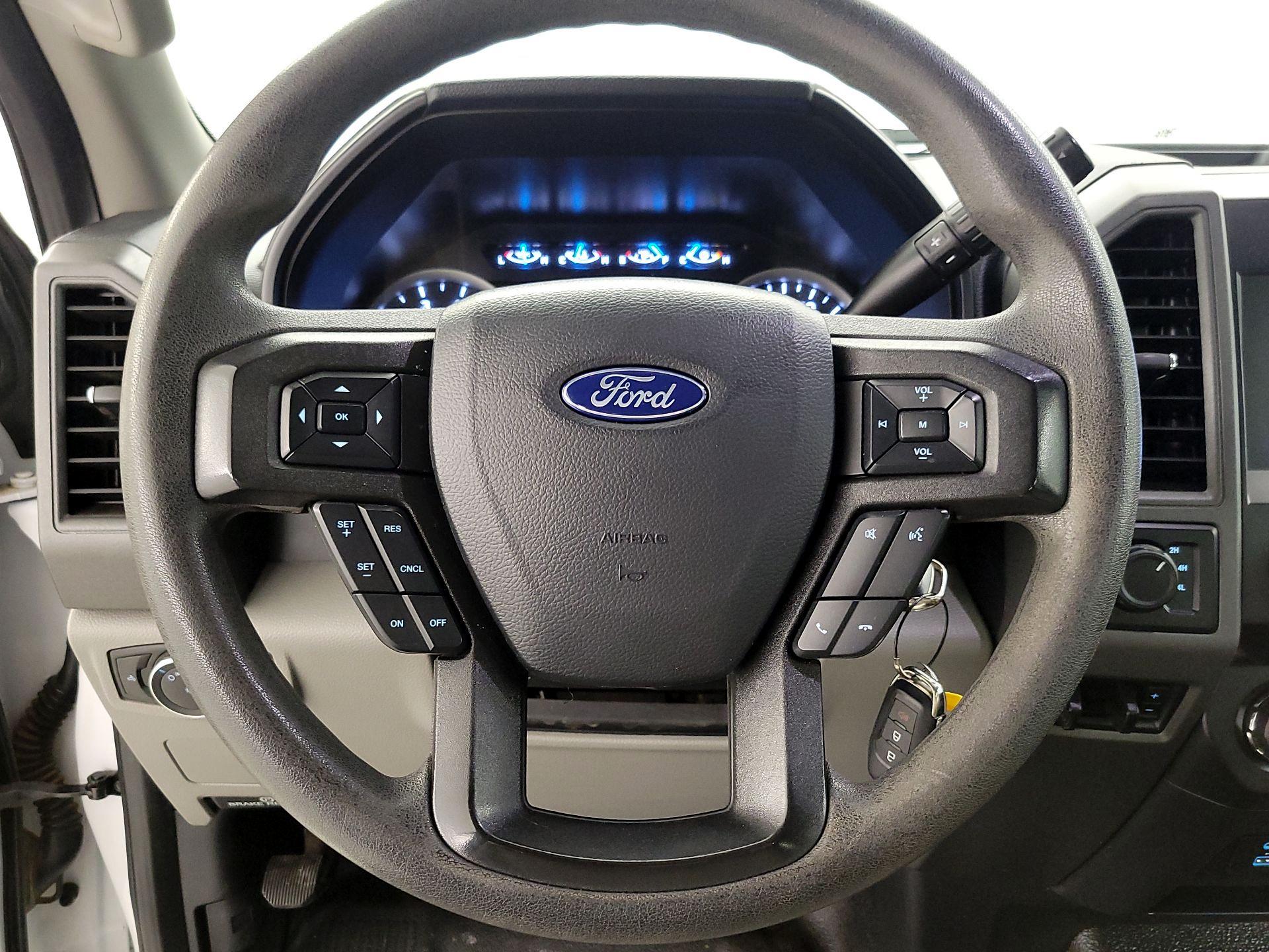 Thumbnail: 2021 Ford F-250 - 10