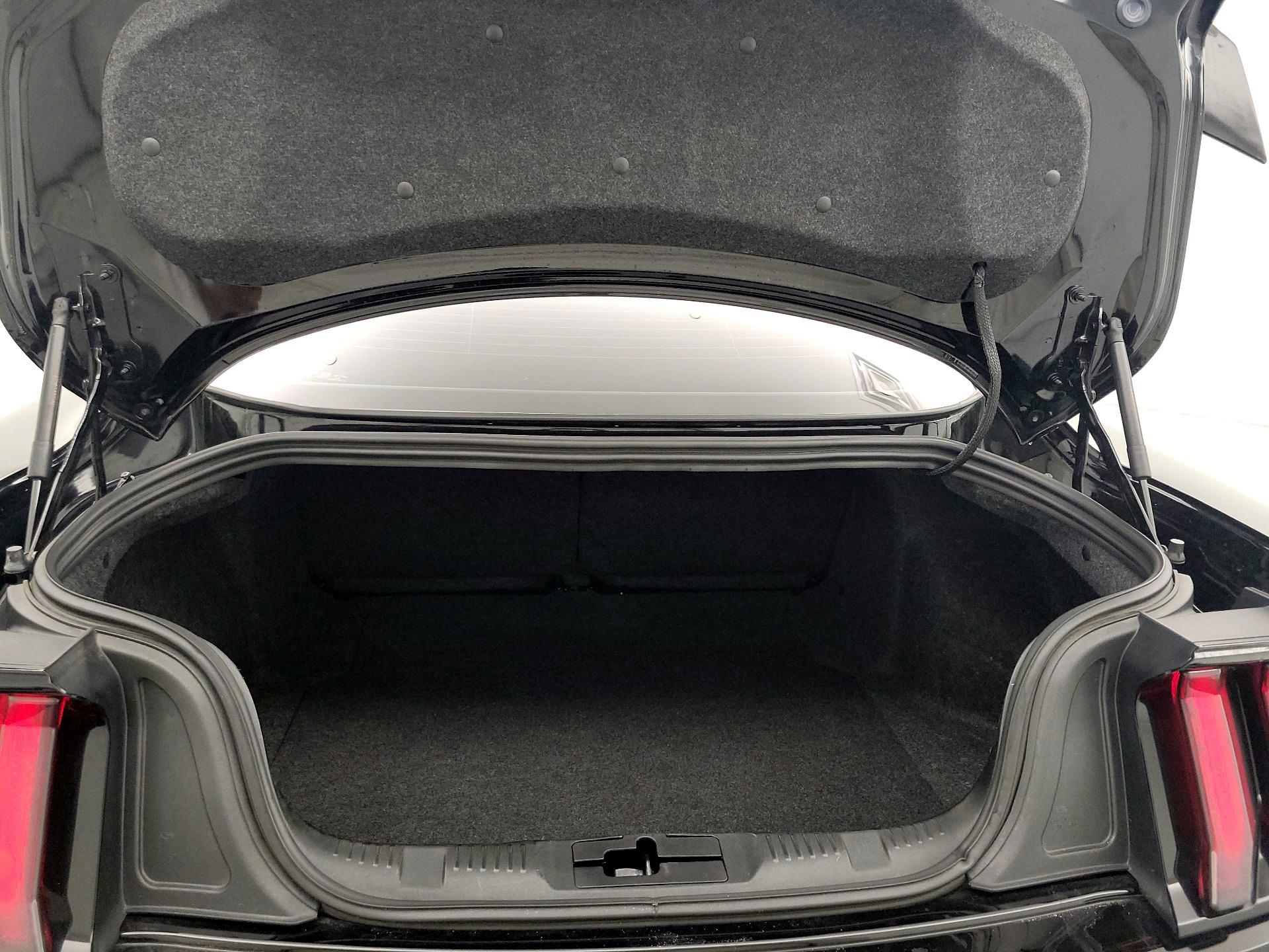 Thumbnail: 2022 Ford Mustang - 20