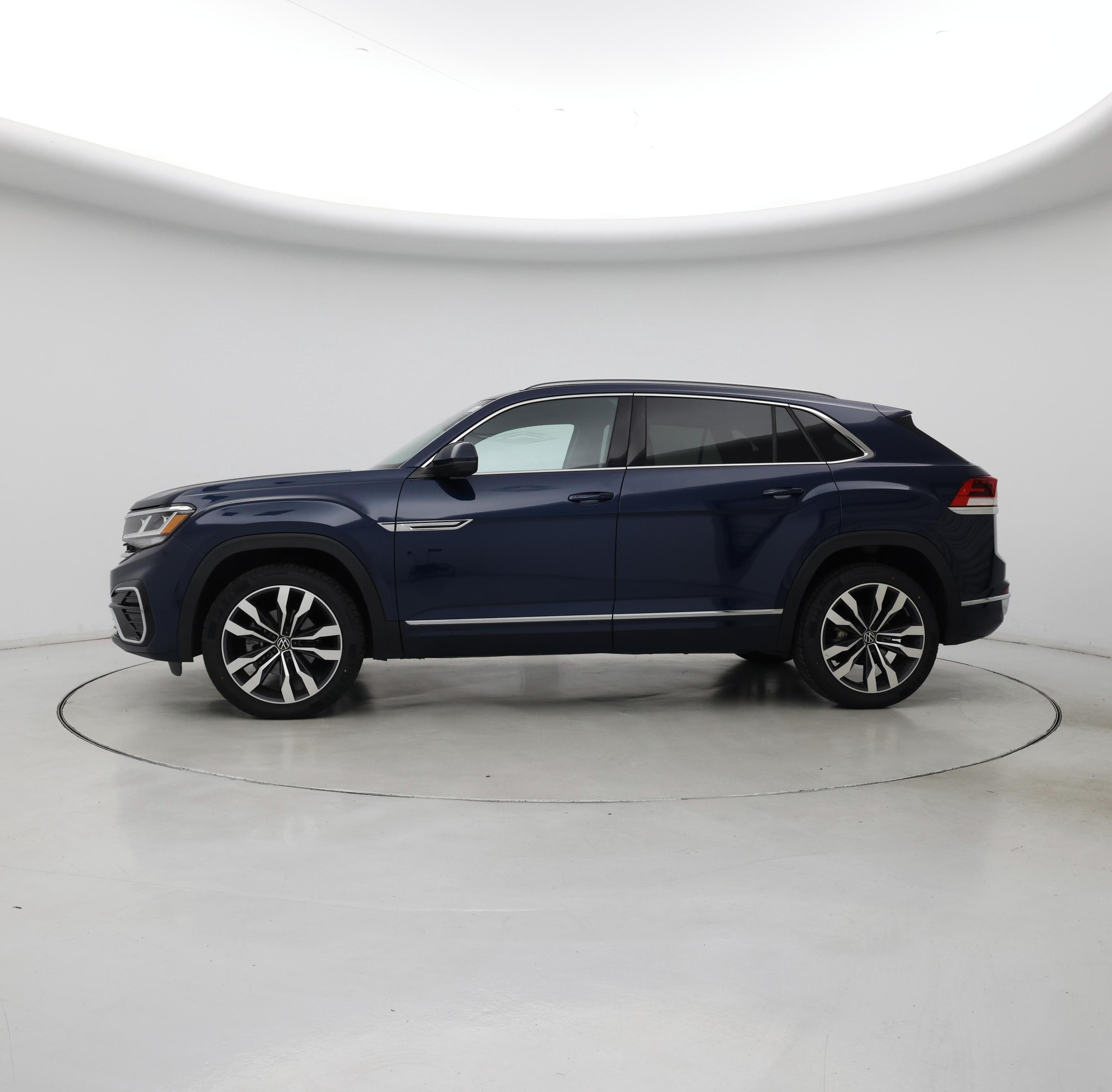 Thumbnail: 2021 Volkswagen Atlas - 3