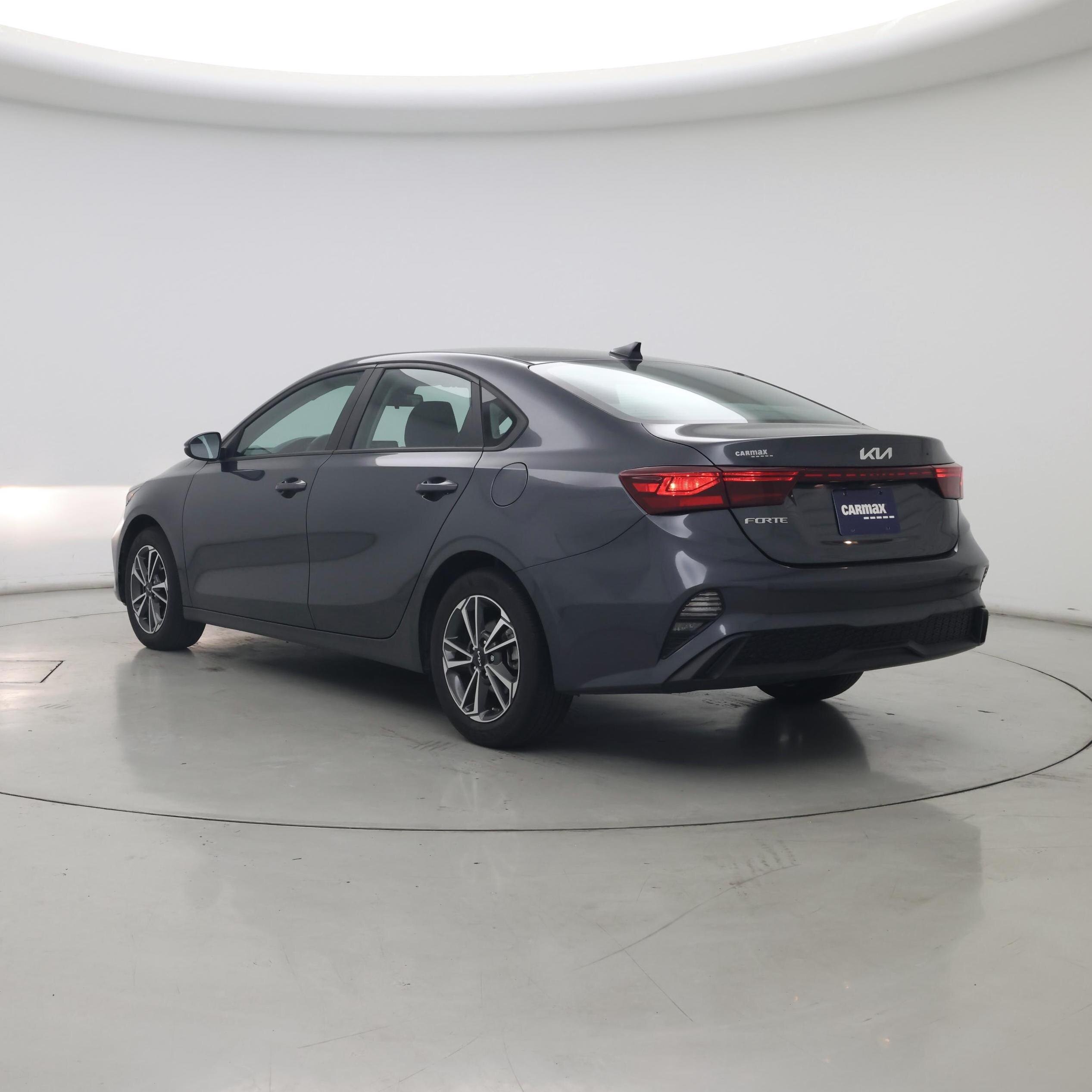 Thumbnail: 2023 Kia Forte - 2