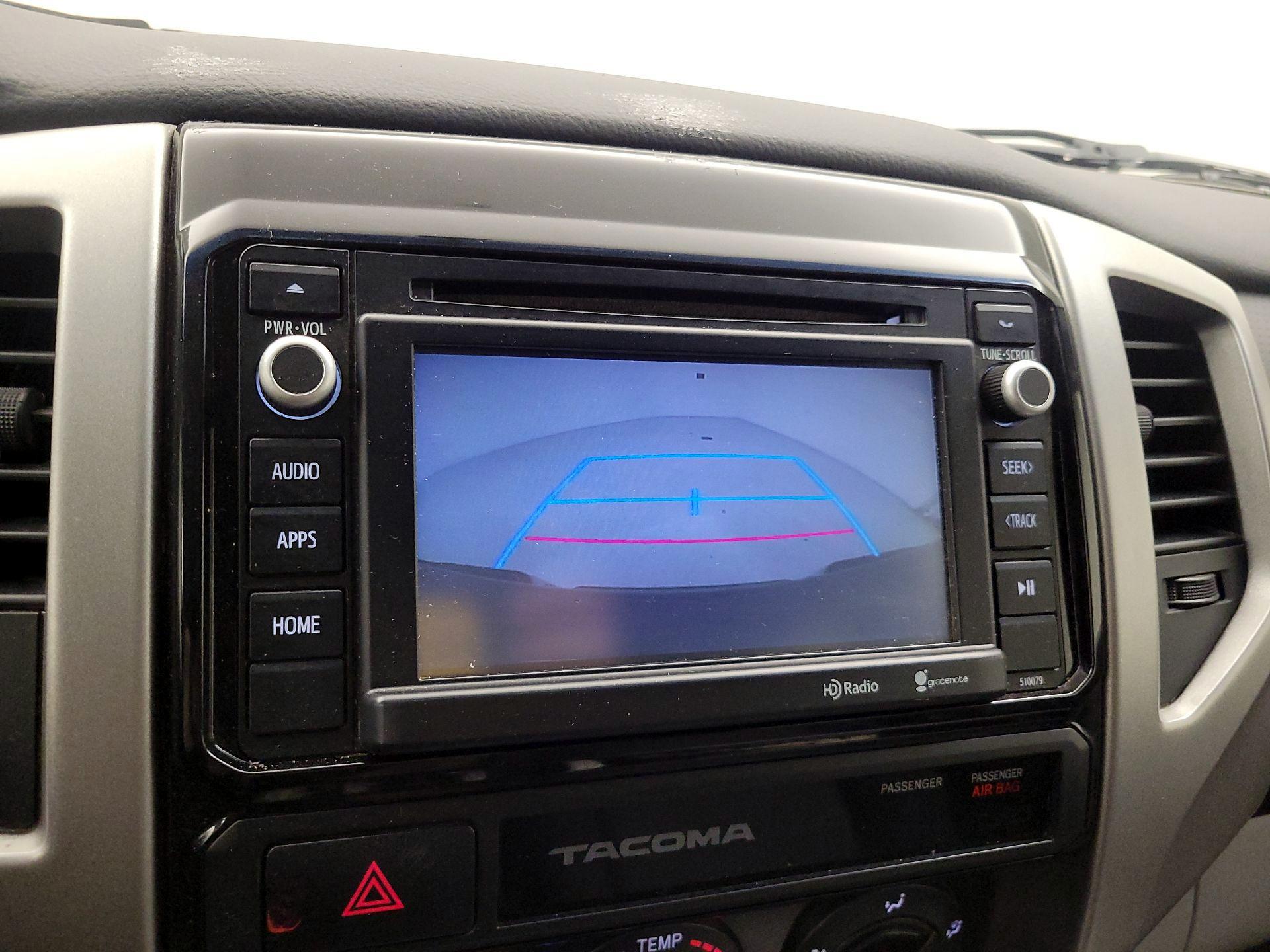 Thumbnail: 2015 Toyota Tacoma - 14