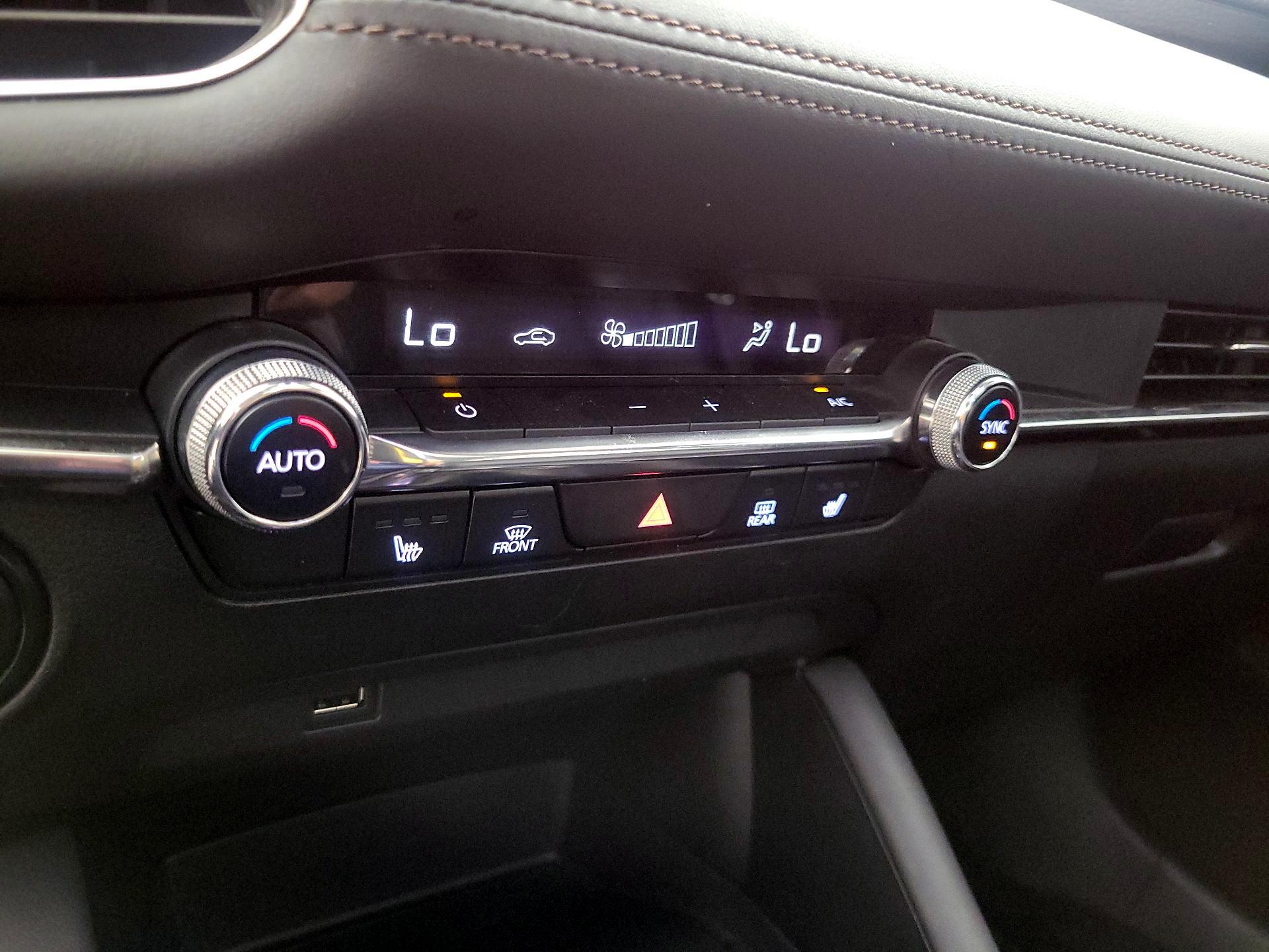 Thumbnail: 2021 Mazda Mazda3 - 16