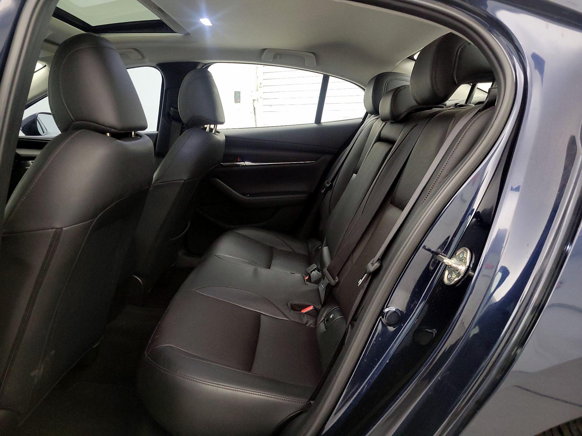 Thumbnail: 2021 Mazda Mazda3 - 20