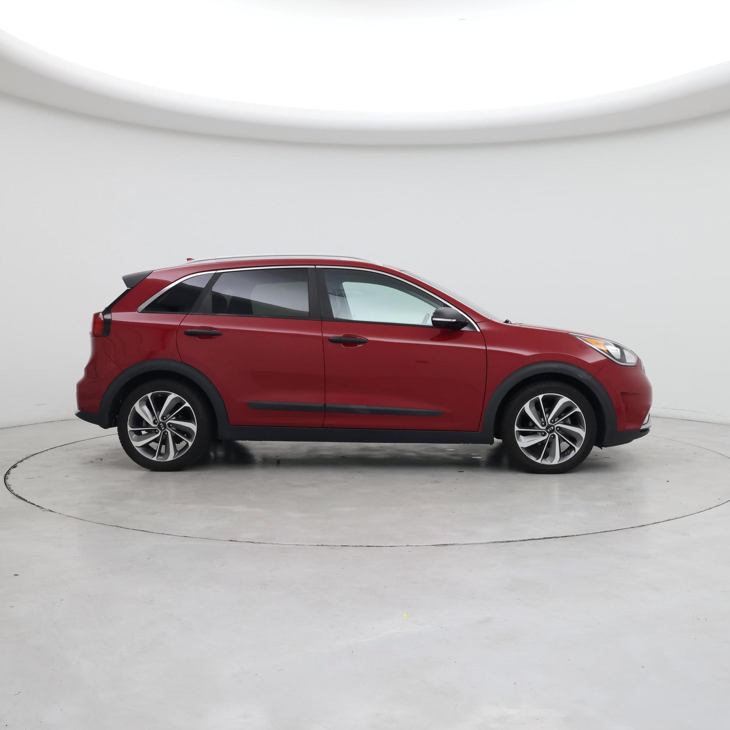 Thumbnail: 2017 Kia Niro - 7