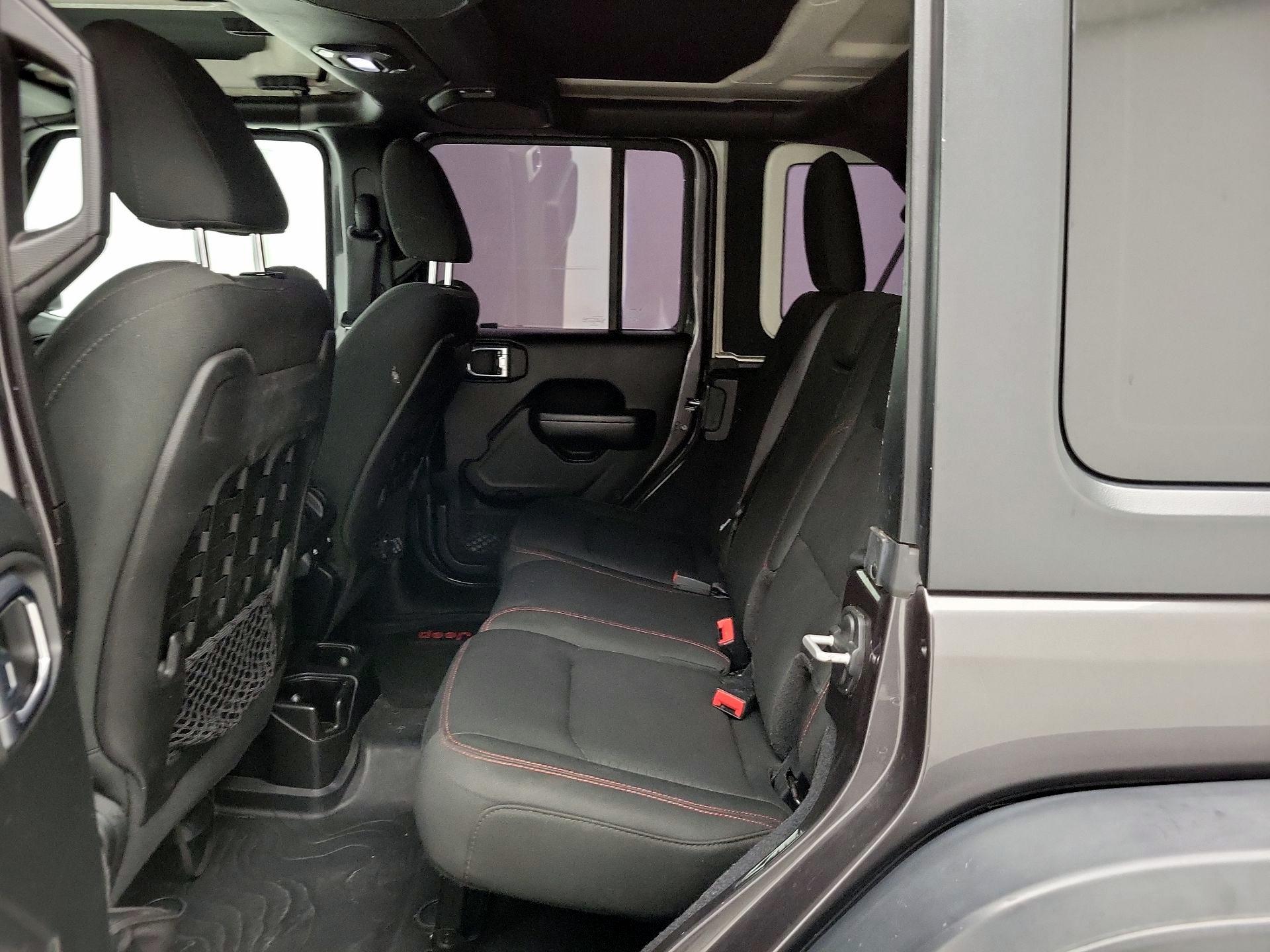 Thumbnail: 2018 Jeep Wrangler - 20