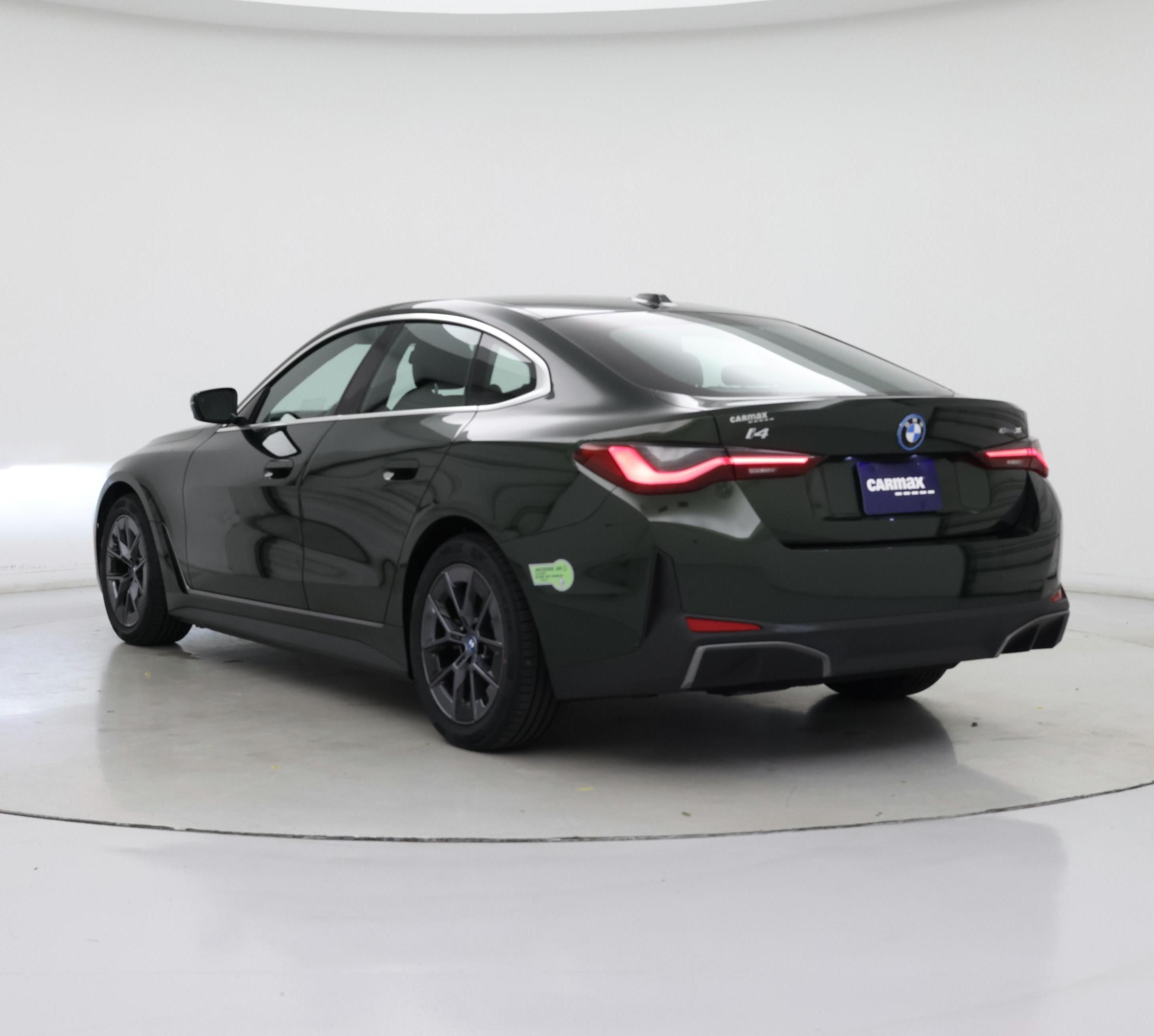 Thumbnail: 2023 BMW i4 - 2