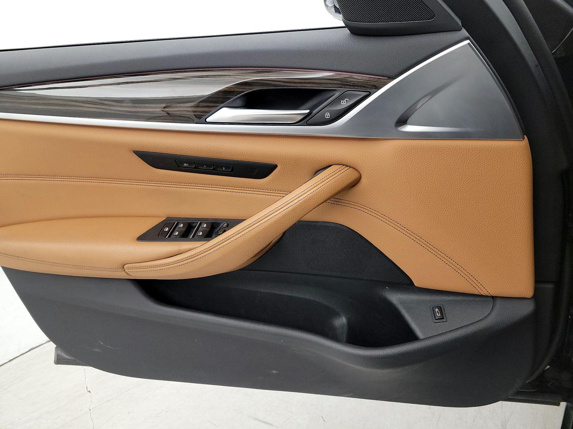 Thumbnail: 2019 BMW 5 Series - 12