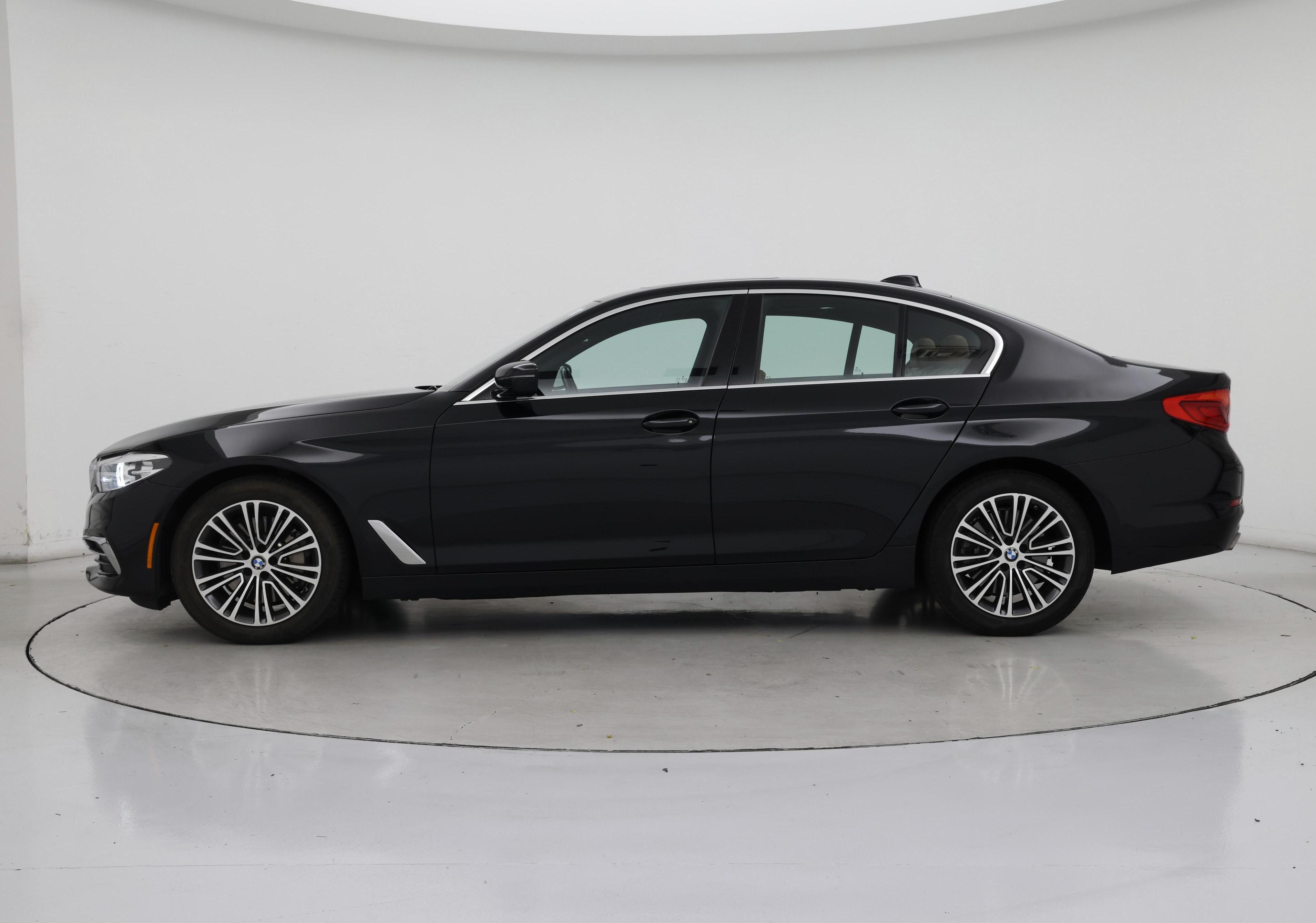 Thumbnail: 2019 BMW 5 Series - 3