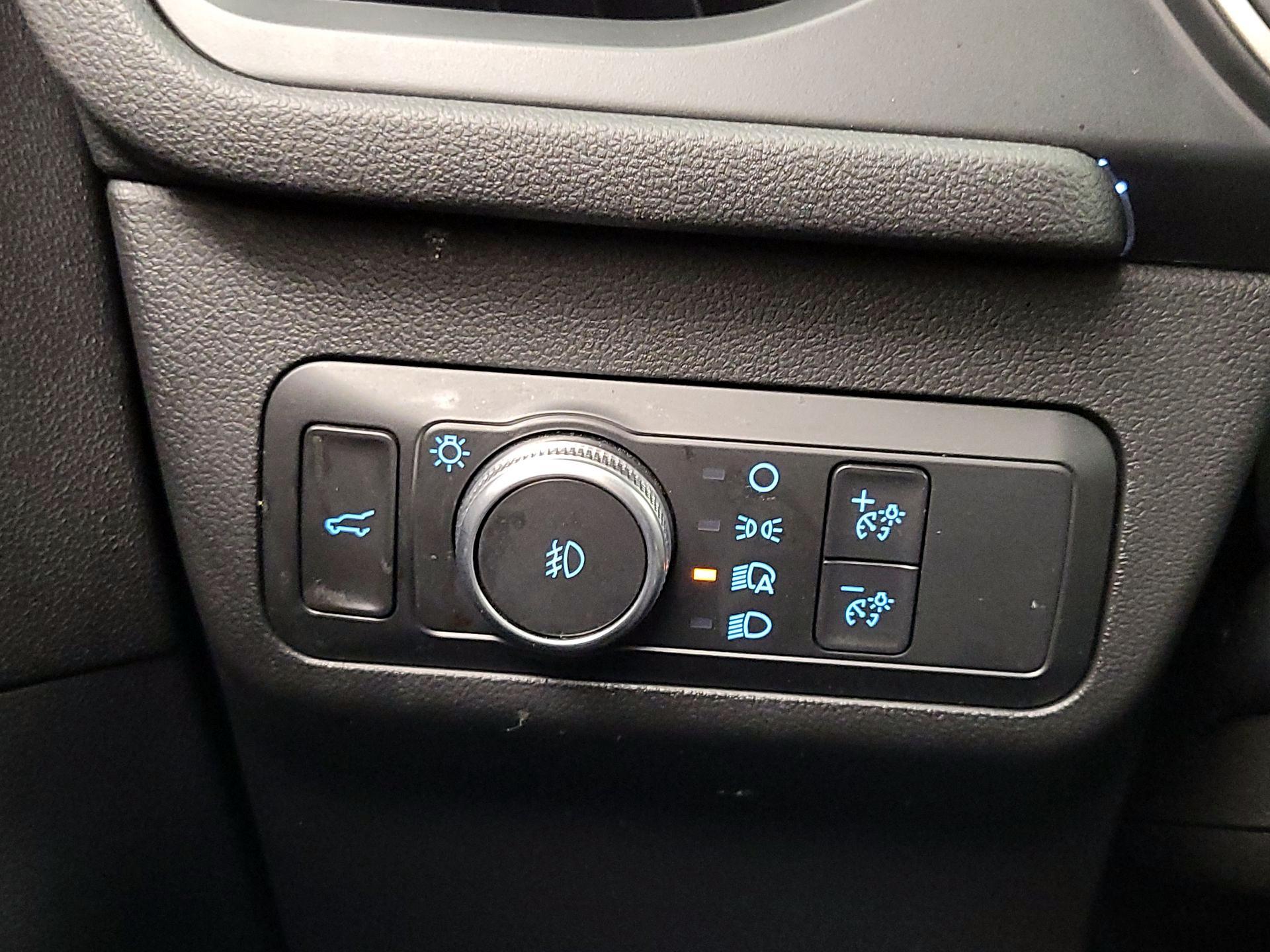 Thumbnail: 2022 Ford Escape - 13