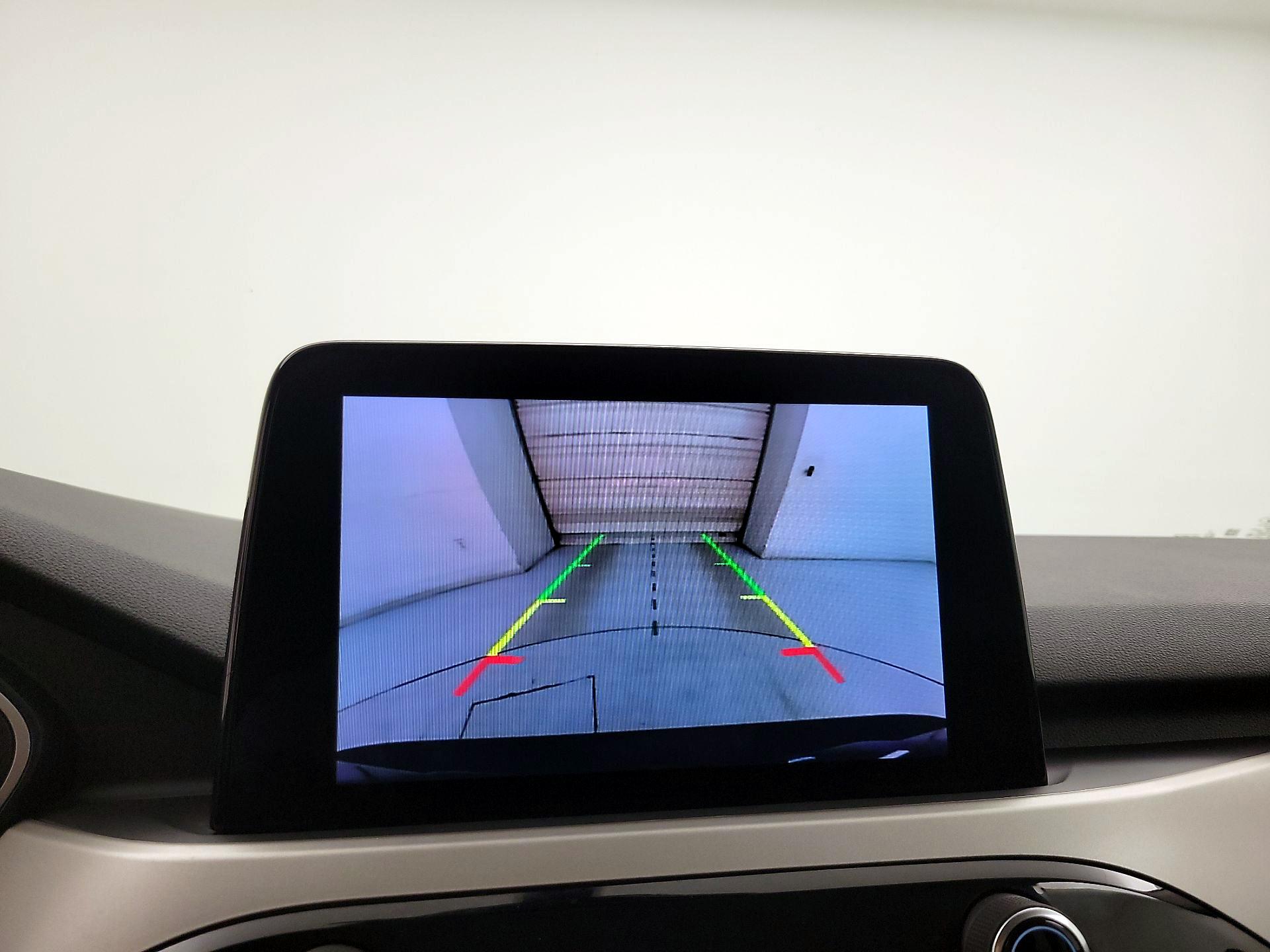 Thumbnail: 2022 Ford Escape - 15