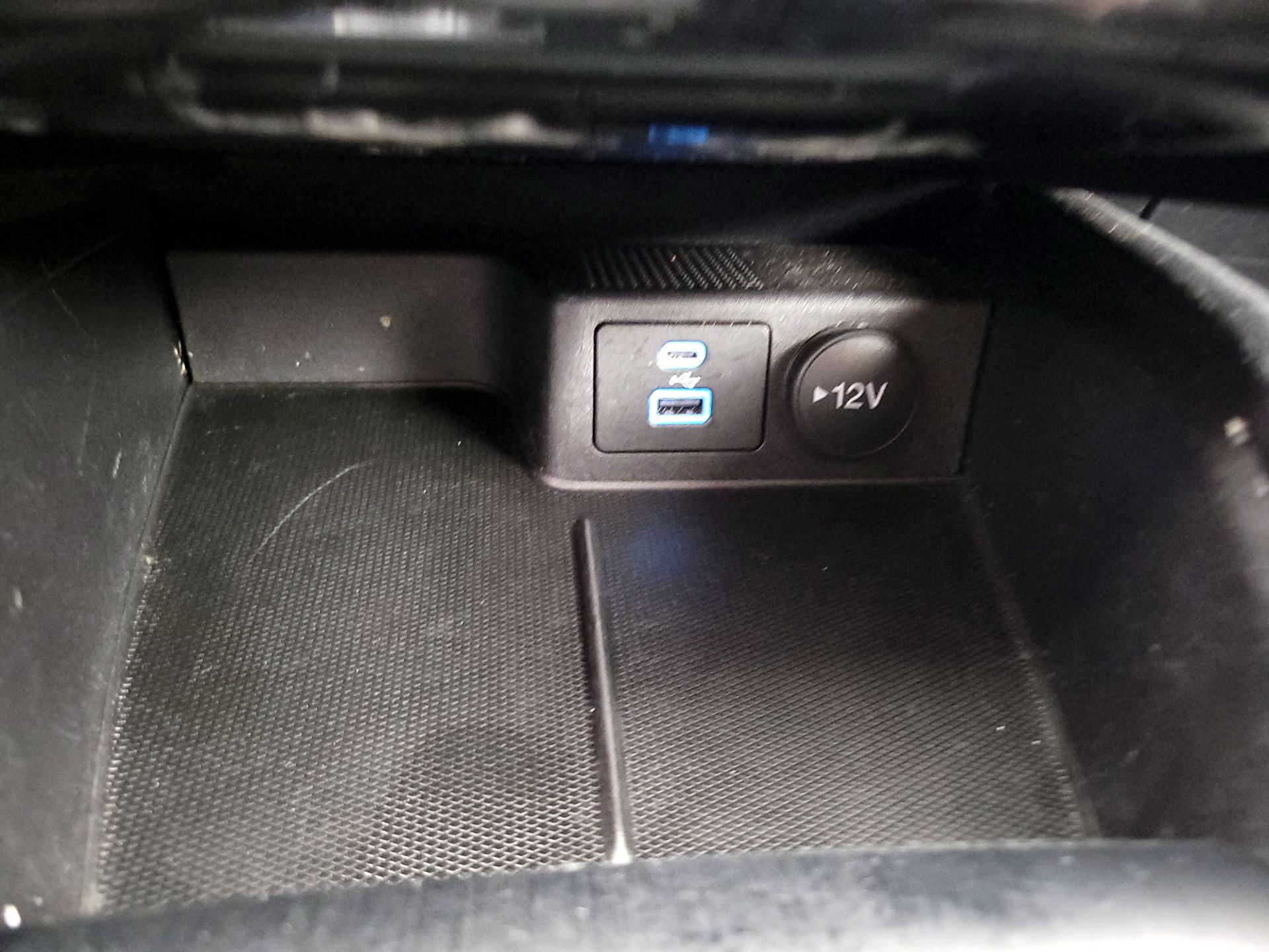 Thumbnail: 2022 Ford Escape - 19